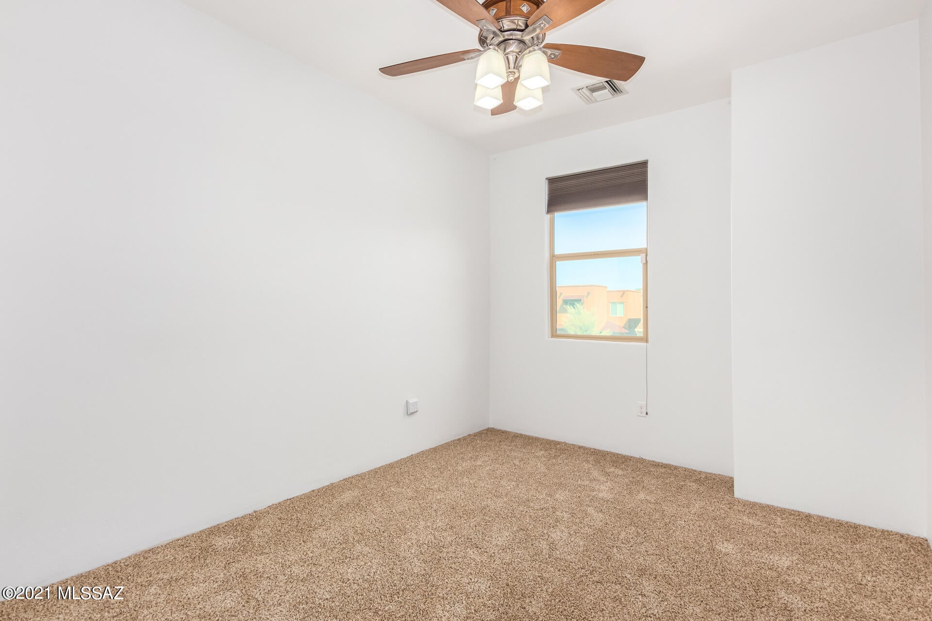 Miramonte At Glenn SQ20133580243 - Residential Lease