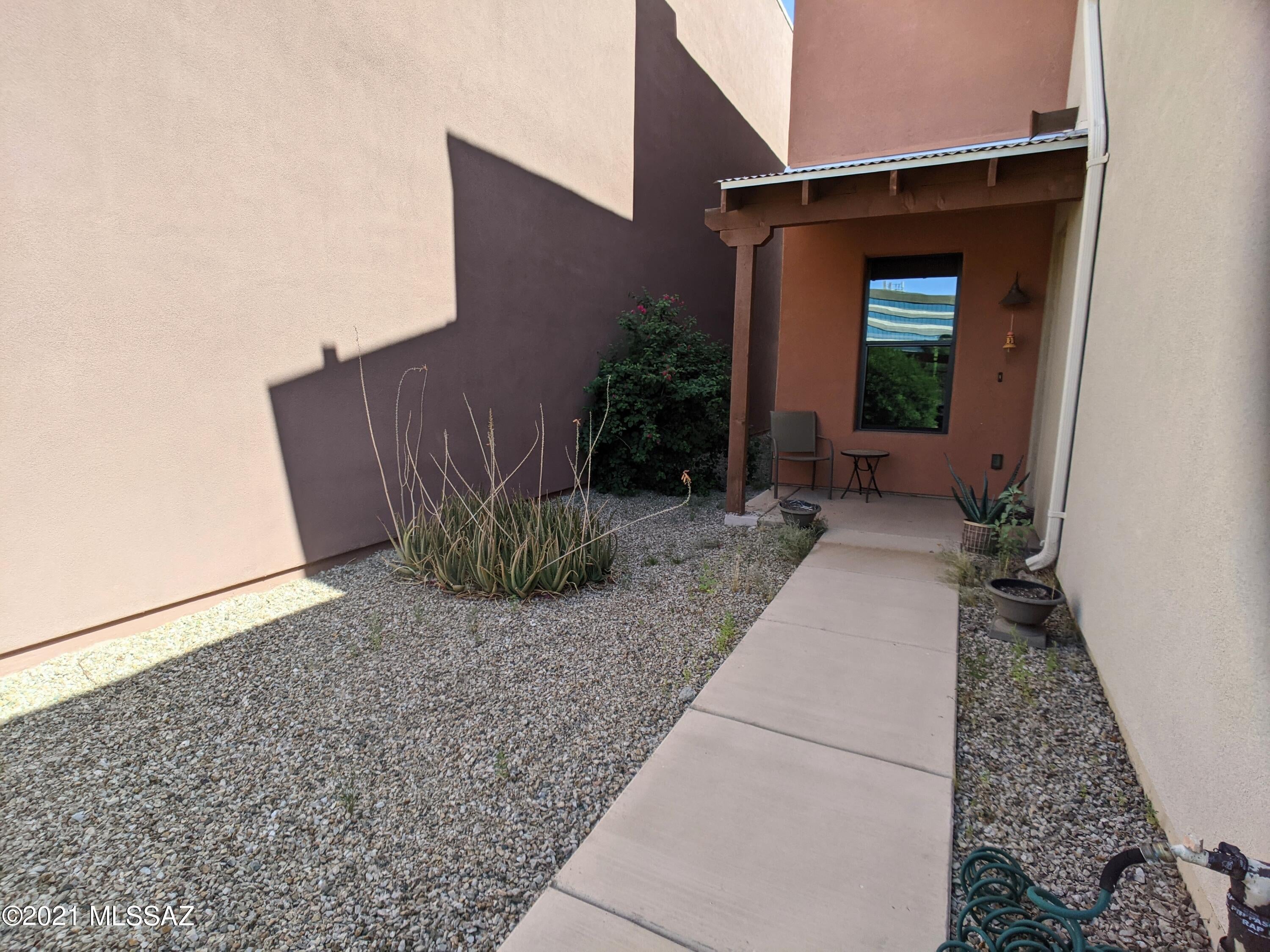 Miramonte at the River (1-163) - Residential Lease