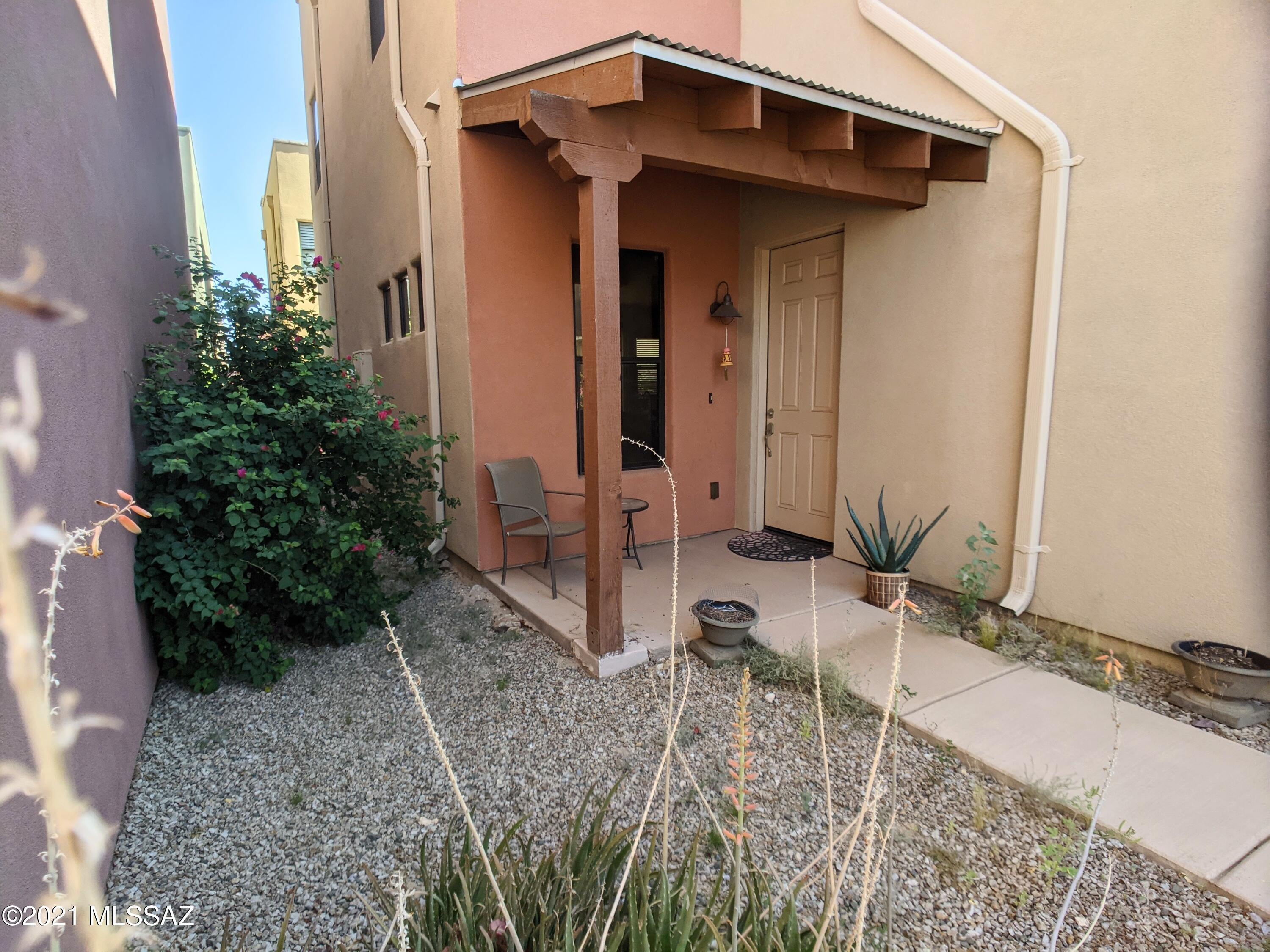 Miramonte at the River (1-163) - Residential Lease