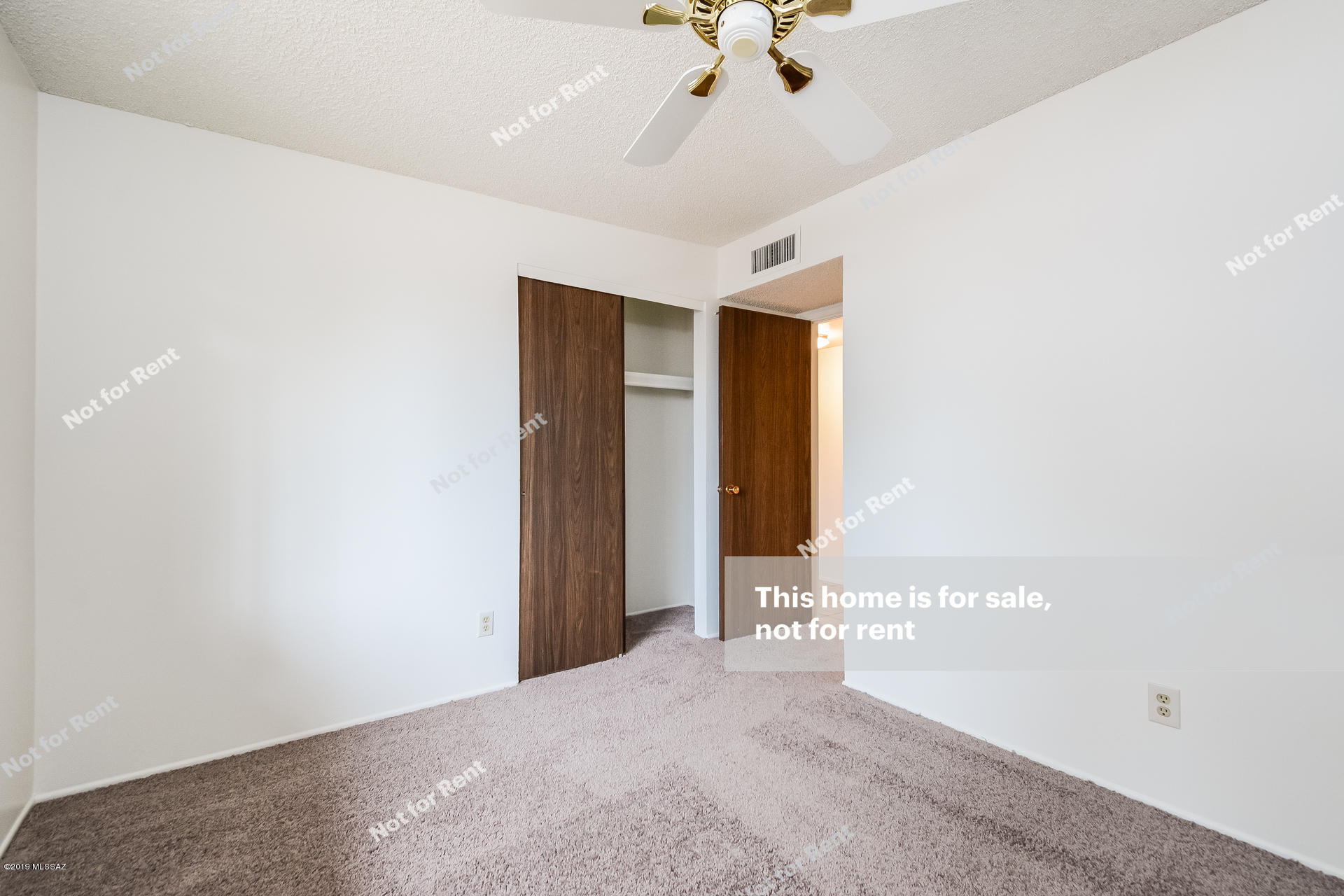 Broadway East (1-112) - Residential