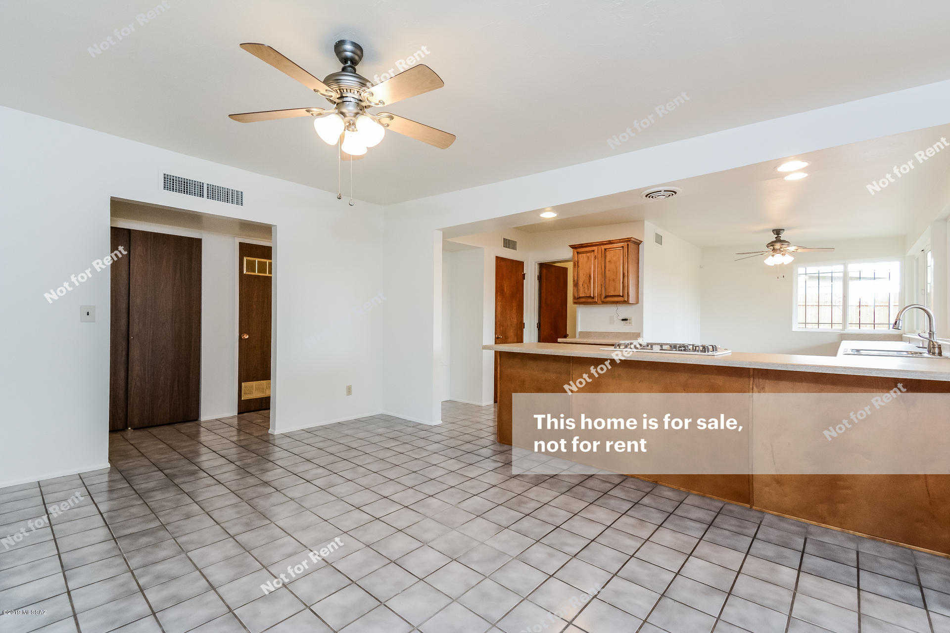 Broadway East (1-112) - Residential