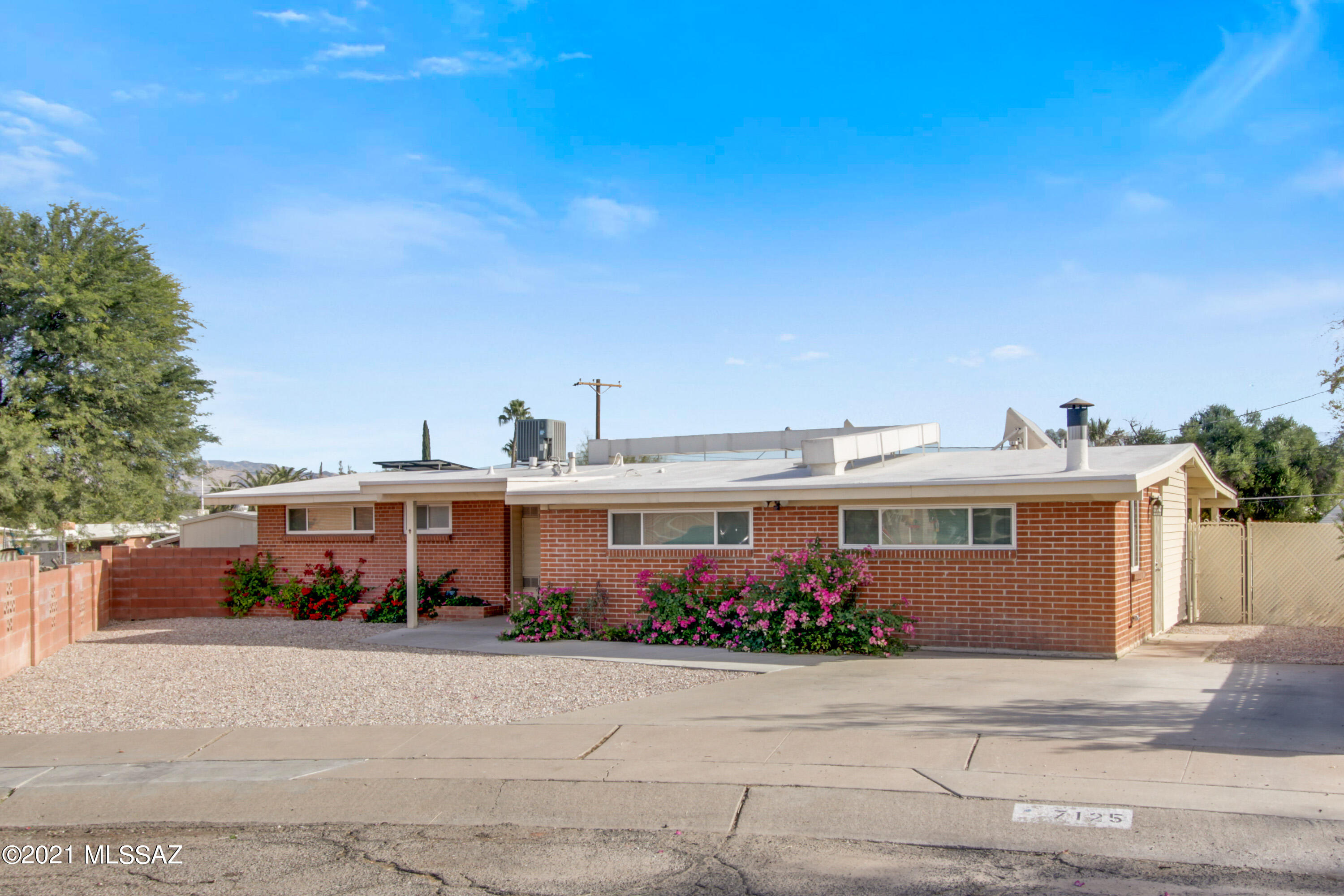 Longview Estates (194-470) - Residential