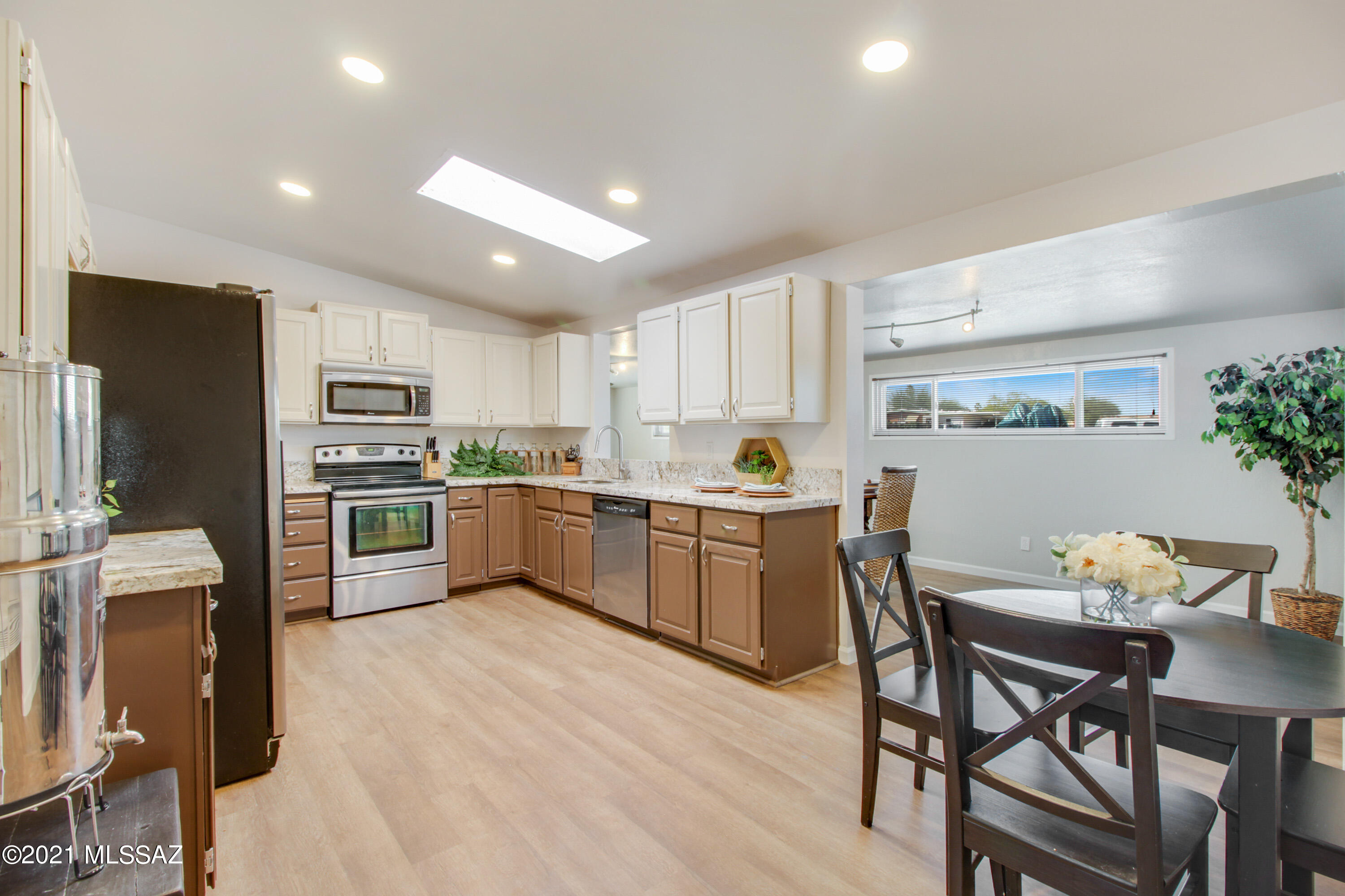 Longview Estates (194-470) - Residential