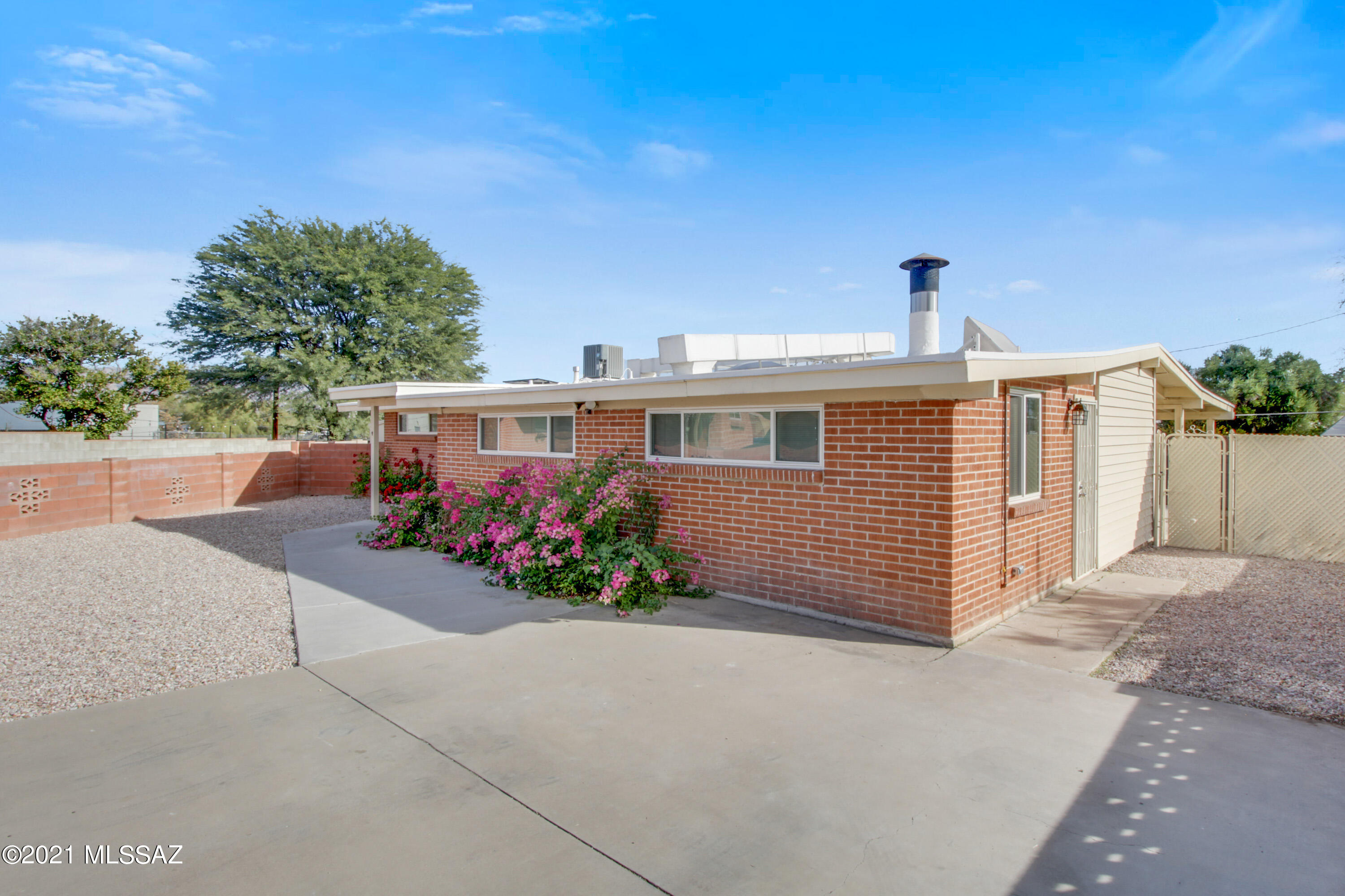 Longview Estates (194-470) - Residential