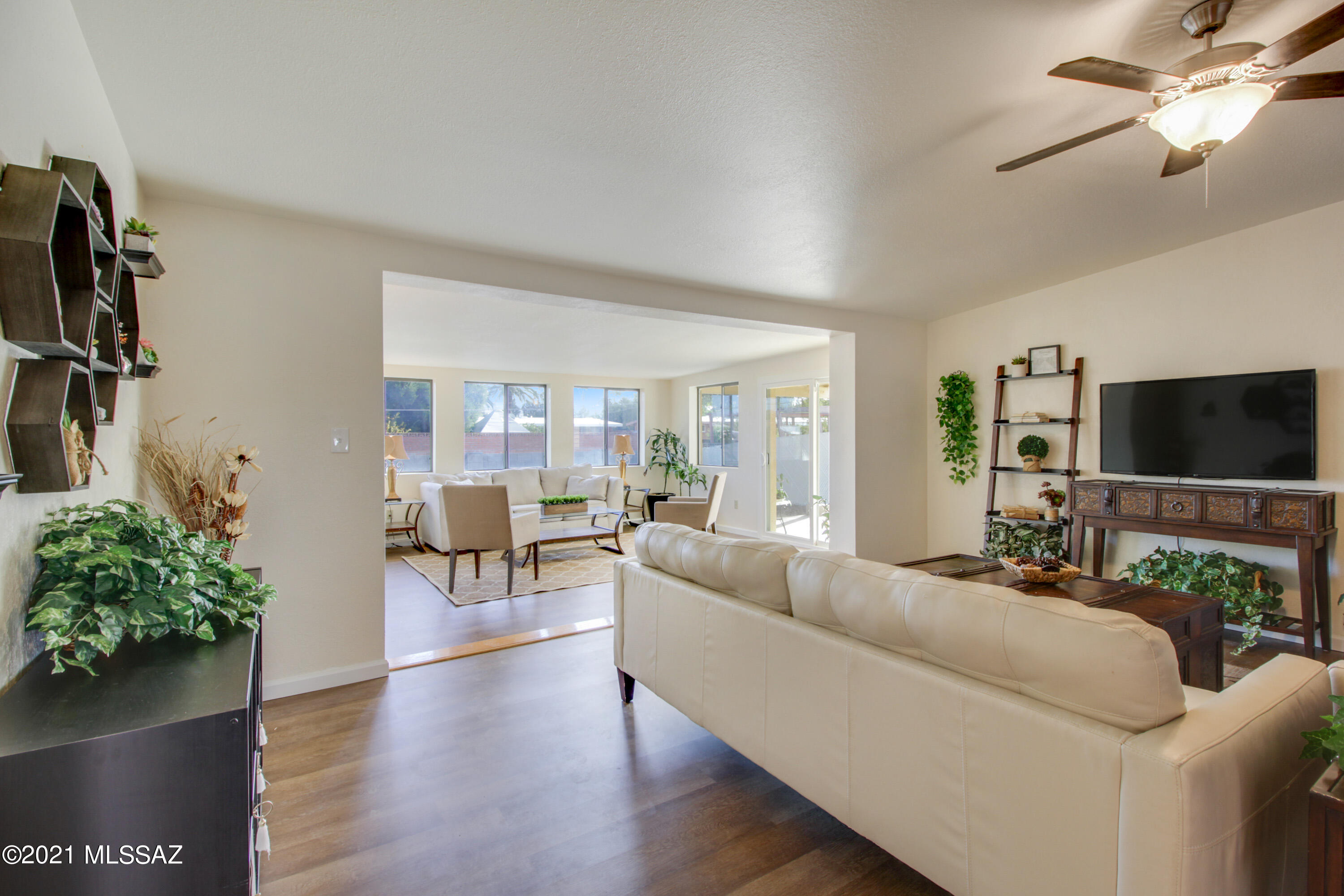 Longview Estates (194-470) - Residential