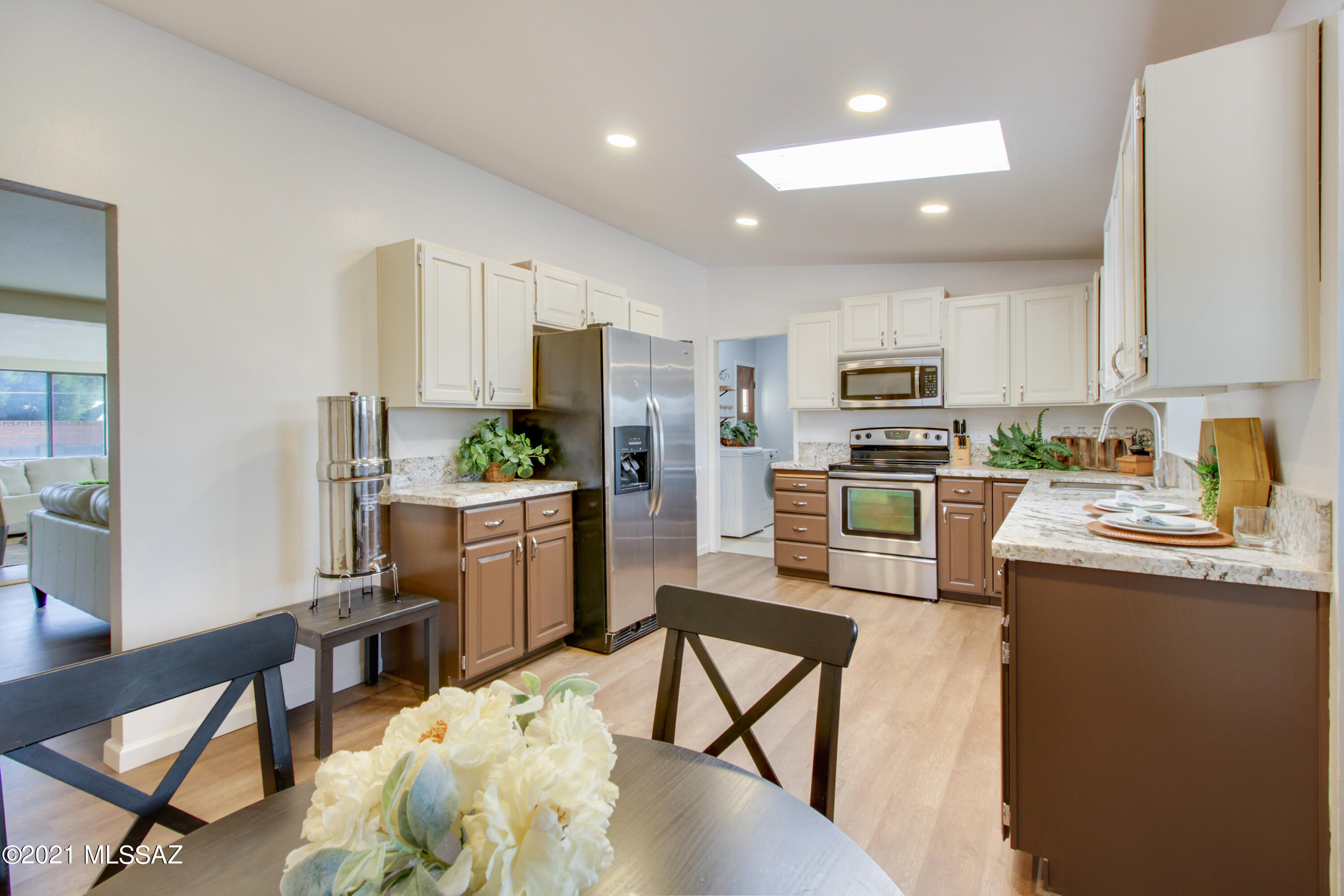 Longview Estates (194-470) - Residential