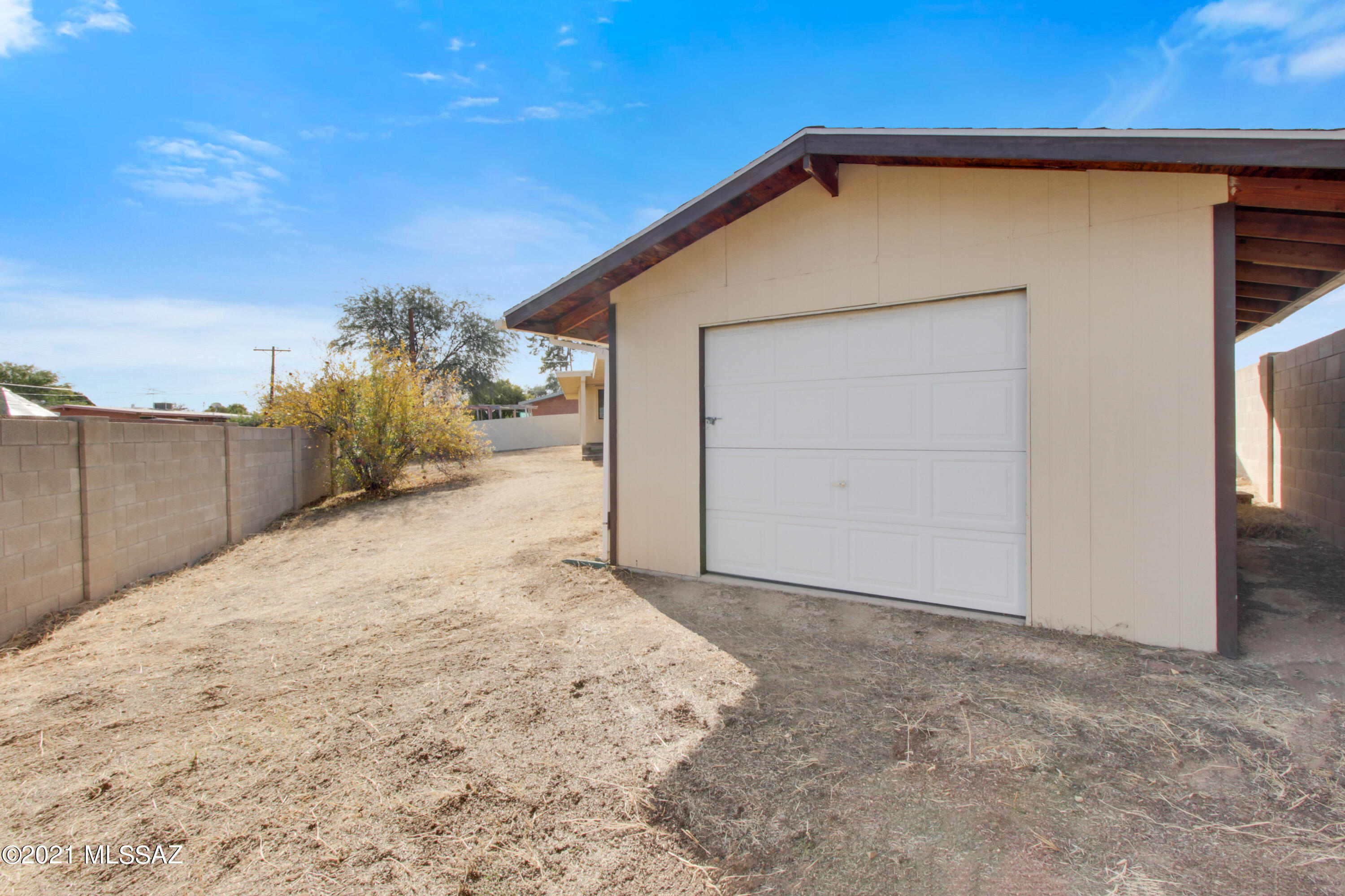 Longview Estates (194-470) - Residential