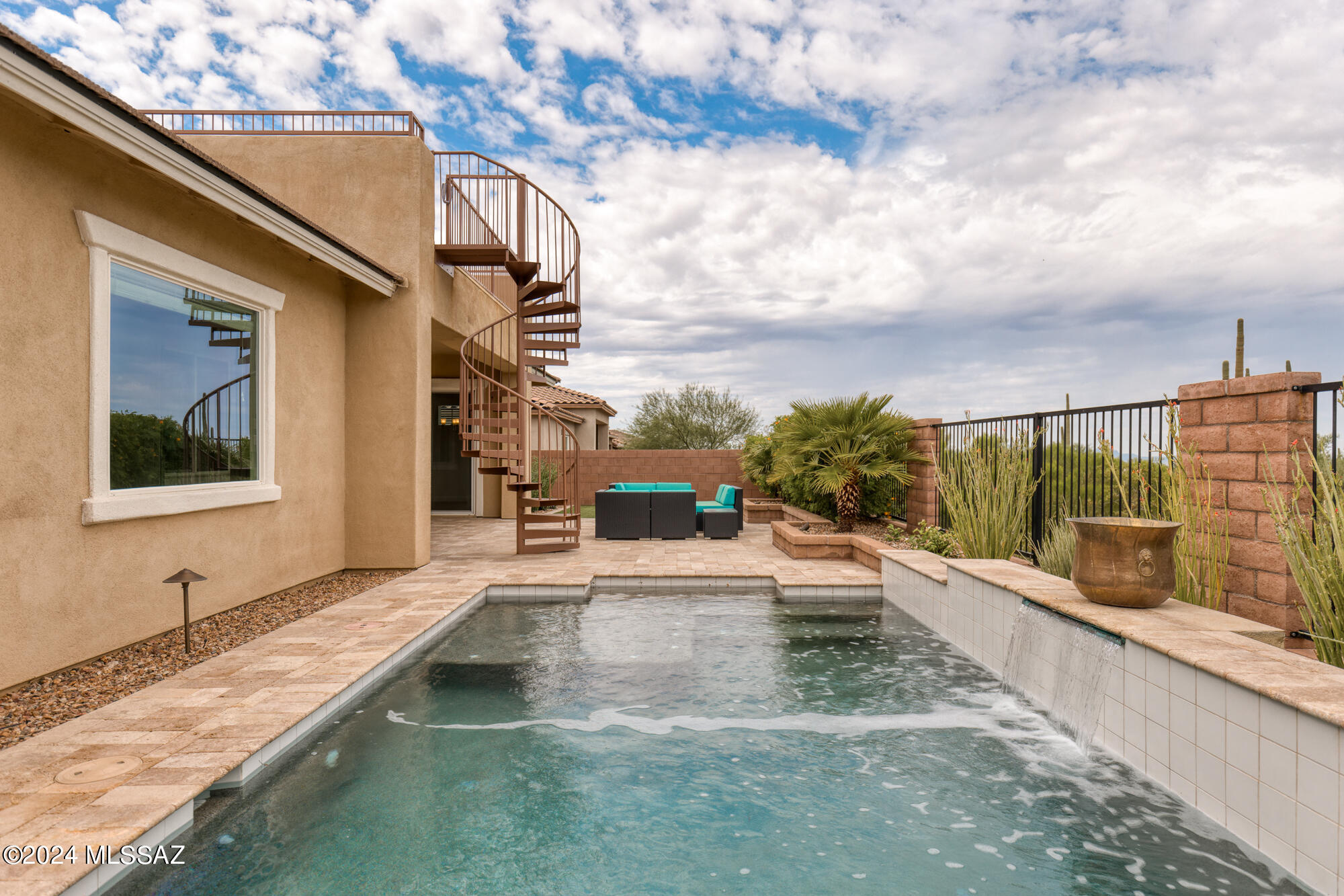Golden Barrel Place At Dove Mountain SQ20141710079 - Residential