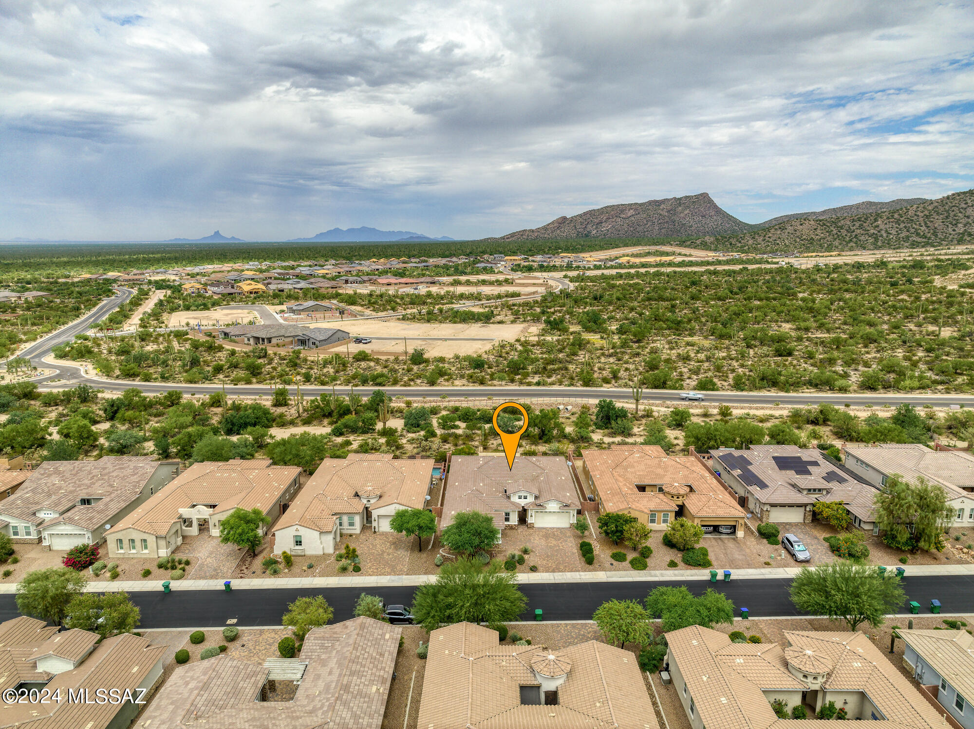 Golden Barrel Place At Dove Mountain SQ20141710079 - Residential