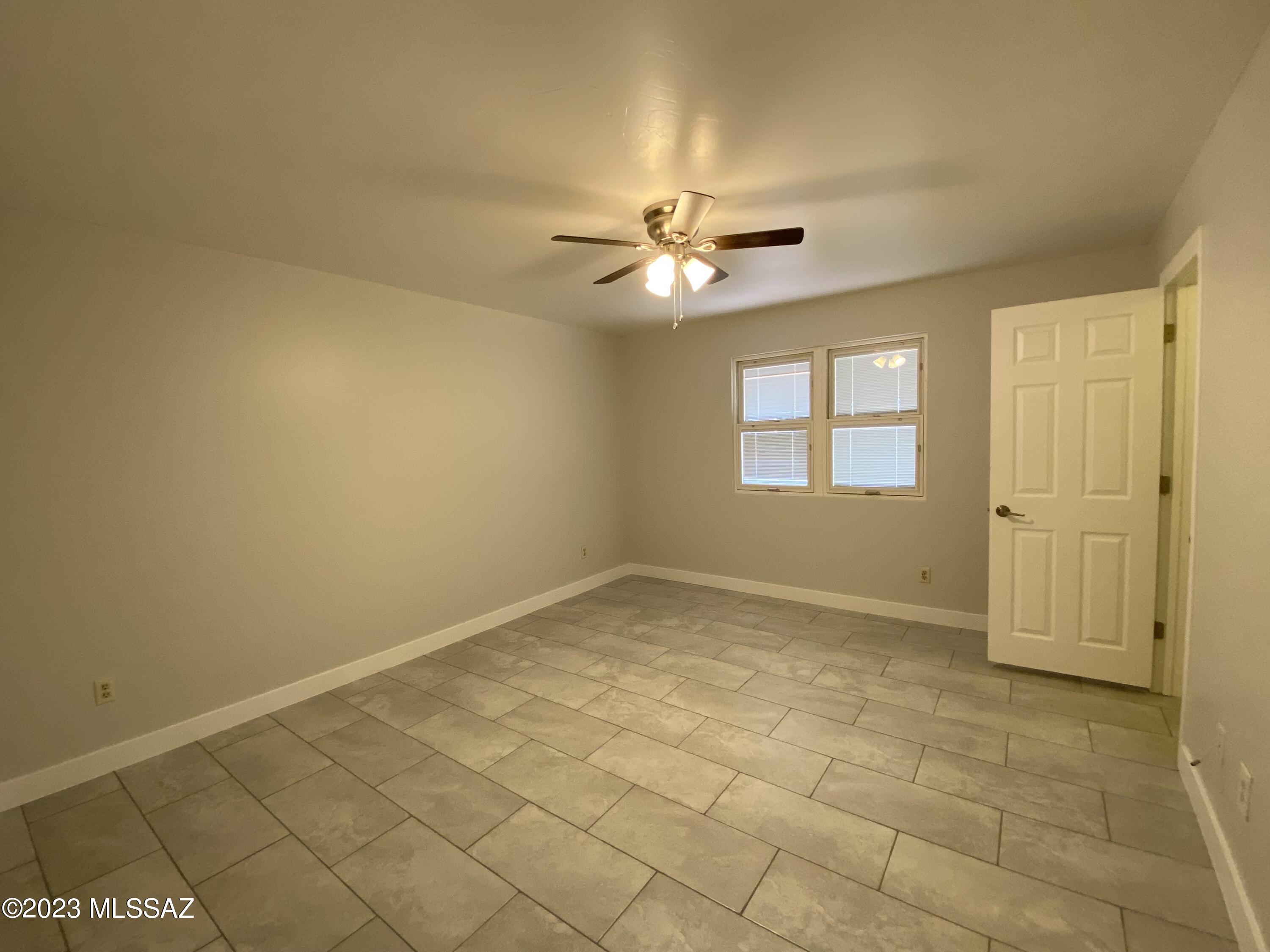 Sutton Place (1-120) - Residential Lease
