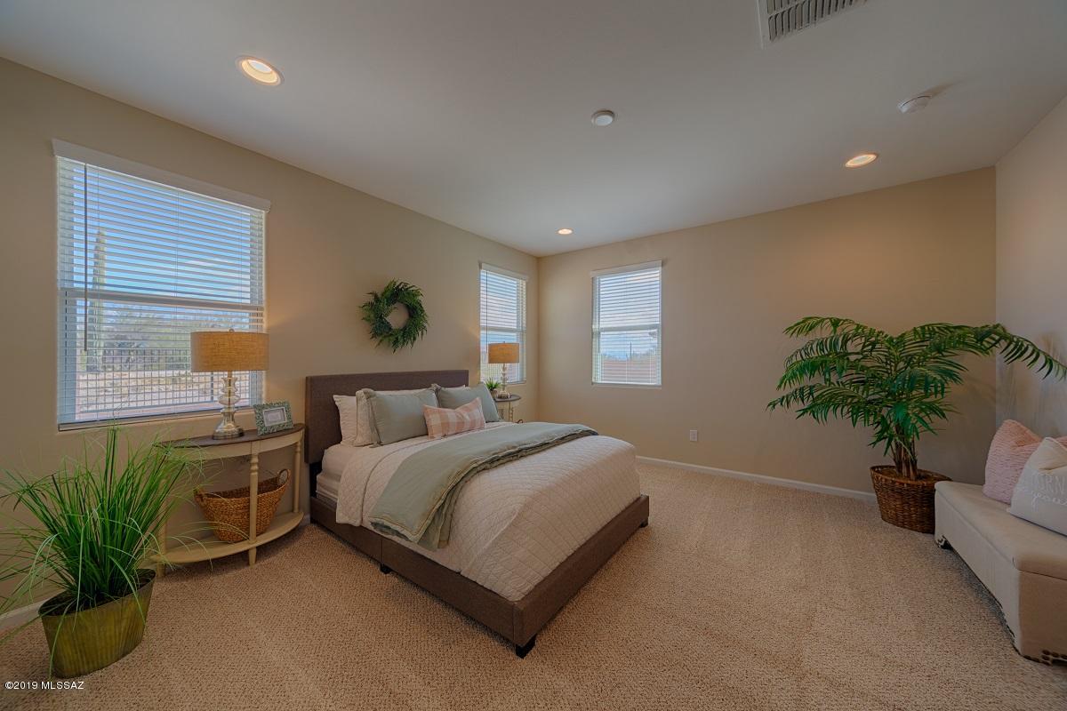Golden Barrel Place At Dove Mountain SQ20141710079 - Residential
