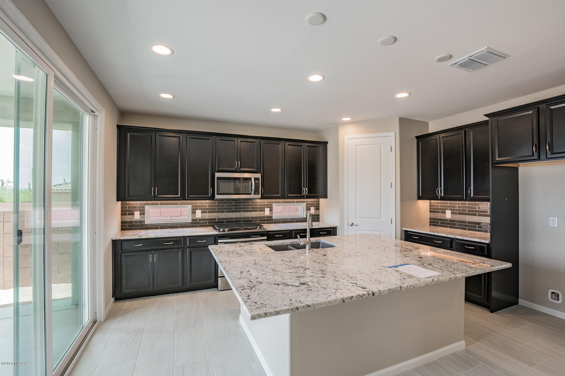 Golden Barrel Place At Dove Mountain SQ20141710079 - Residential