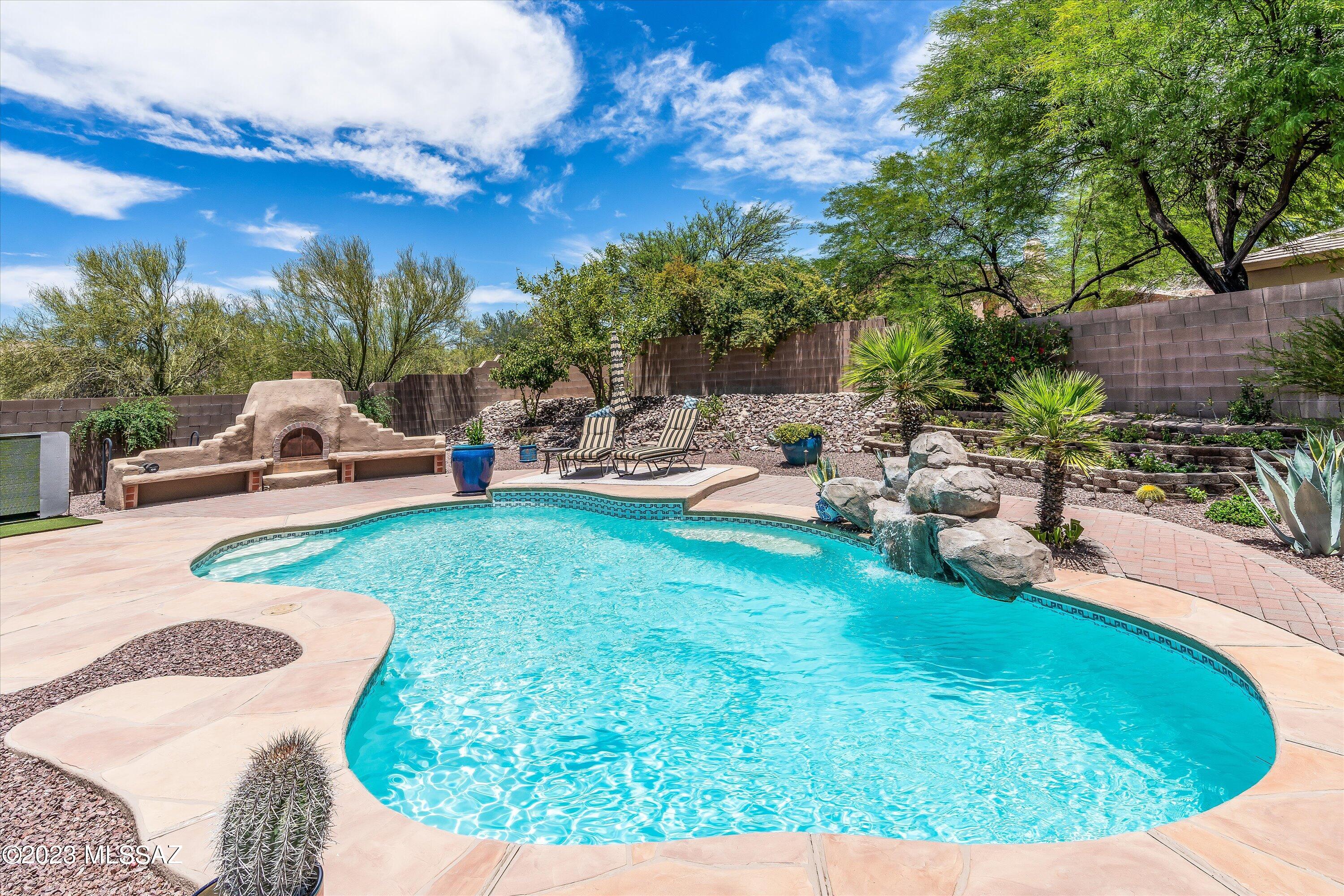 Bluffs At Dove Mountain (1-122) - Residential
