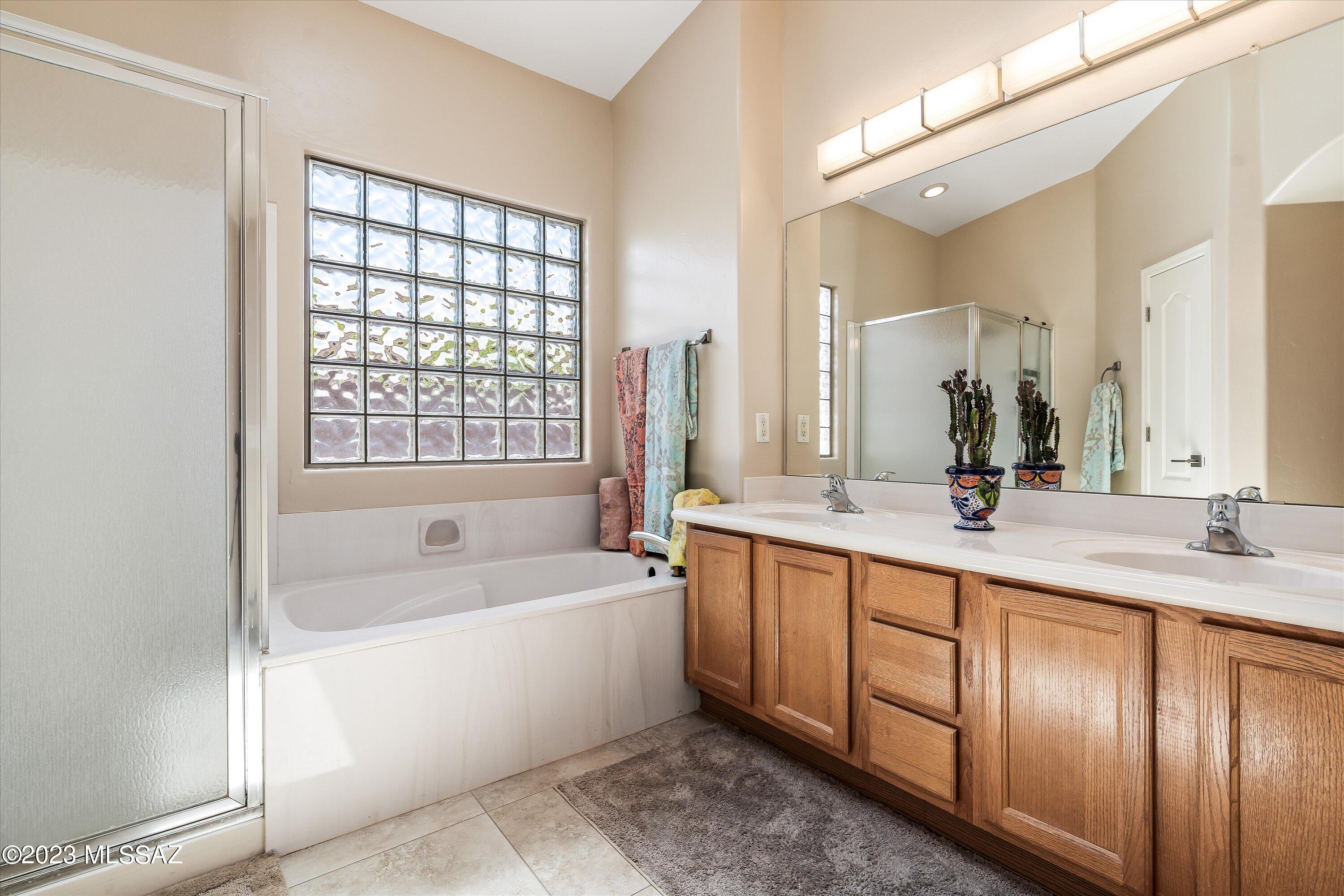 Bluffs At Dove Mountain (1-122) - Residential