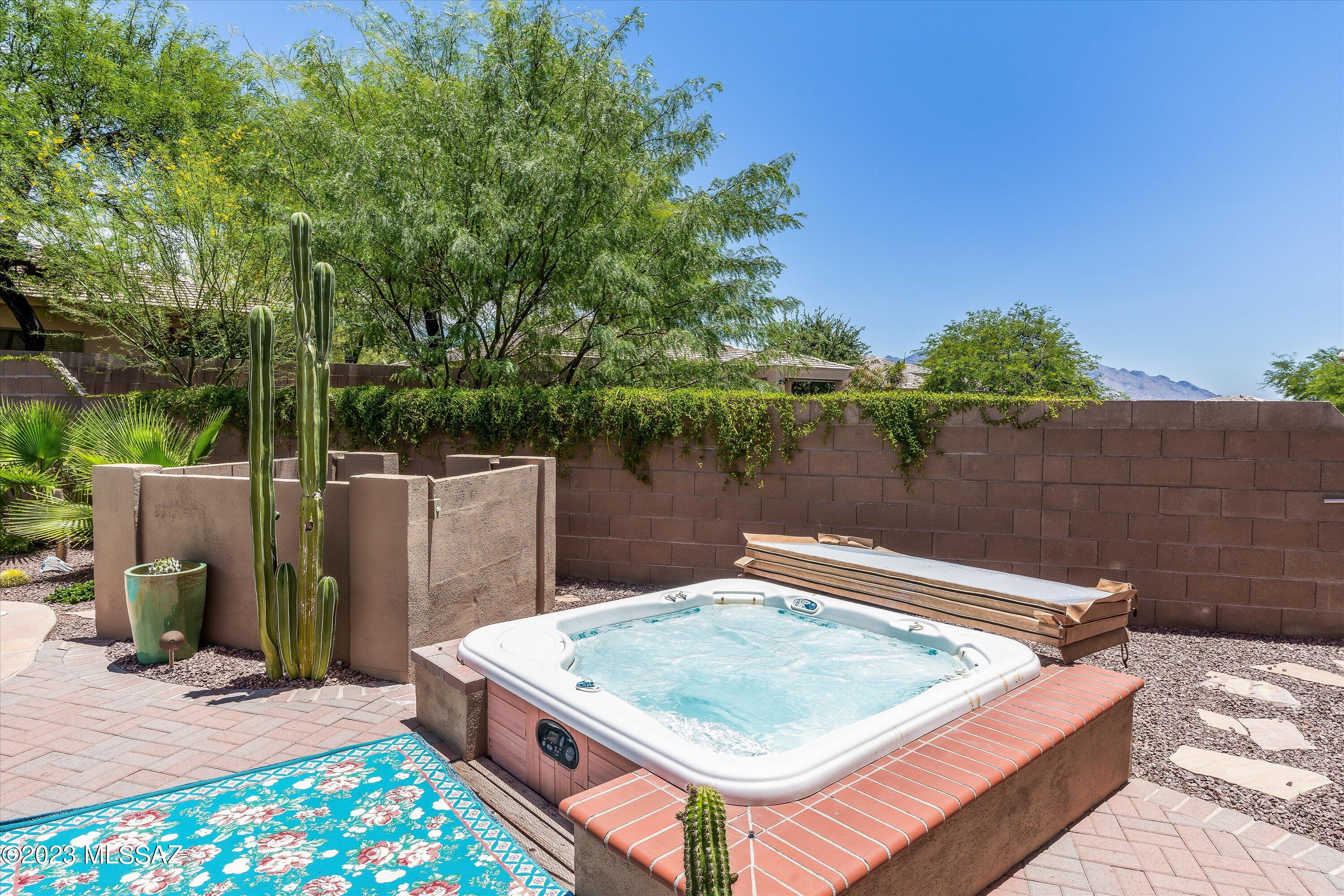 Bluffs At Dove Mountain (1-122) - Residential