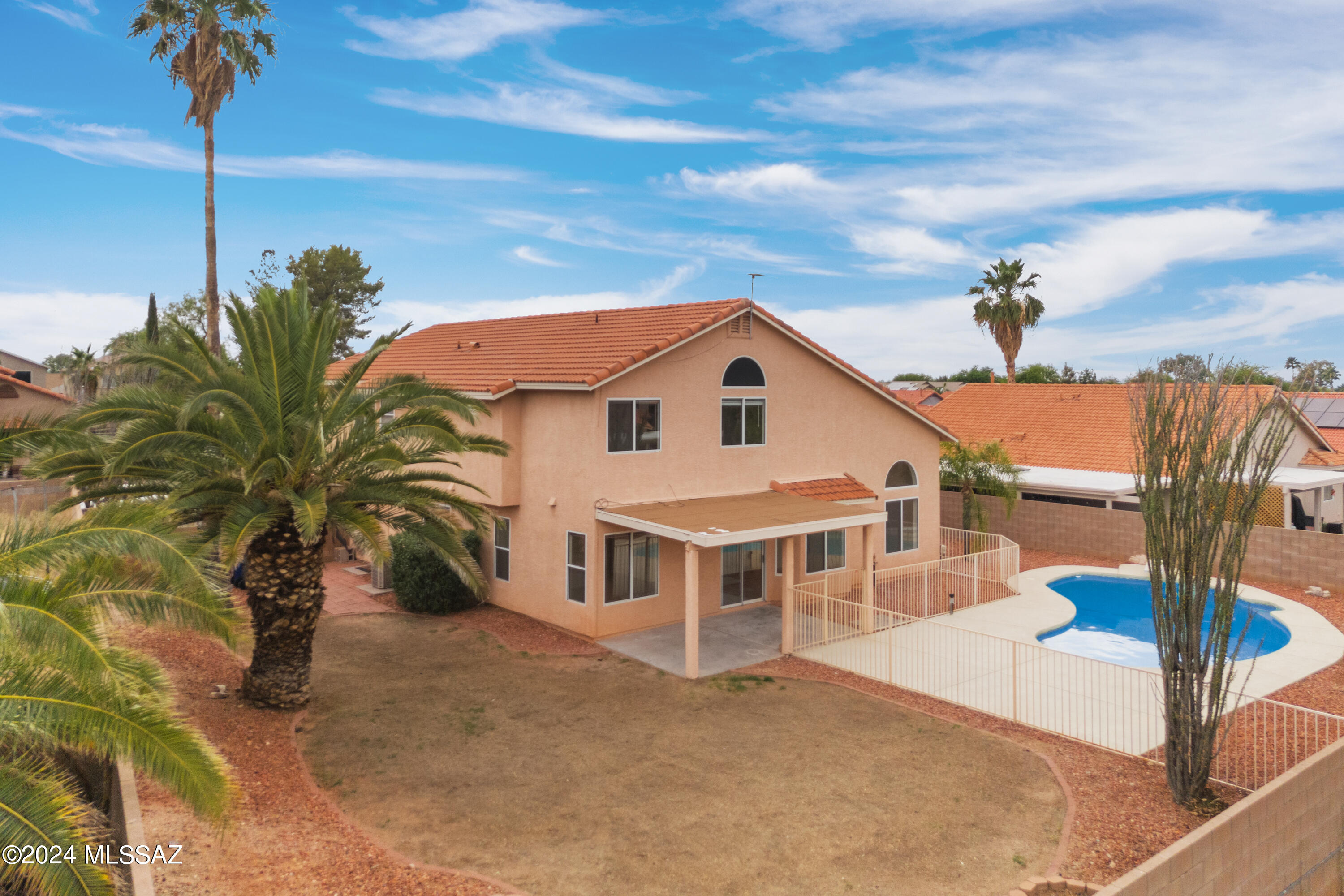 Sonrisa (1-121) - Residential
