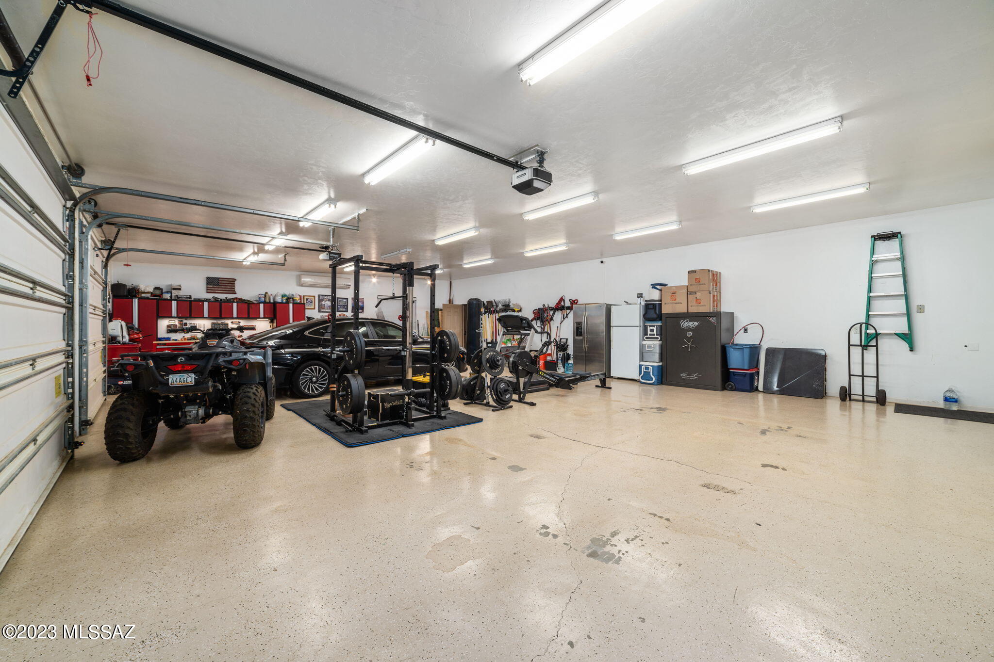 New Tucson Unit NO. 27 - Residential