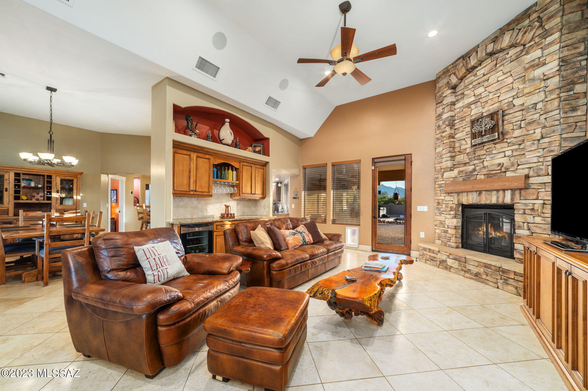 New Tucson Unit NO. 27 - Residential