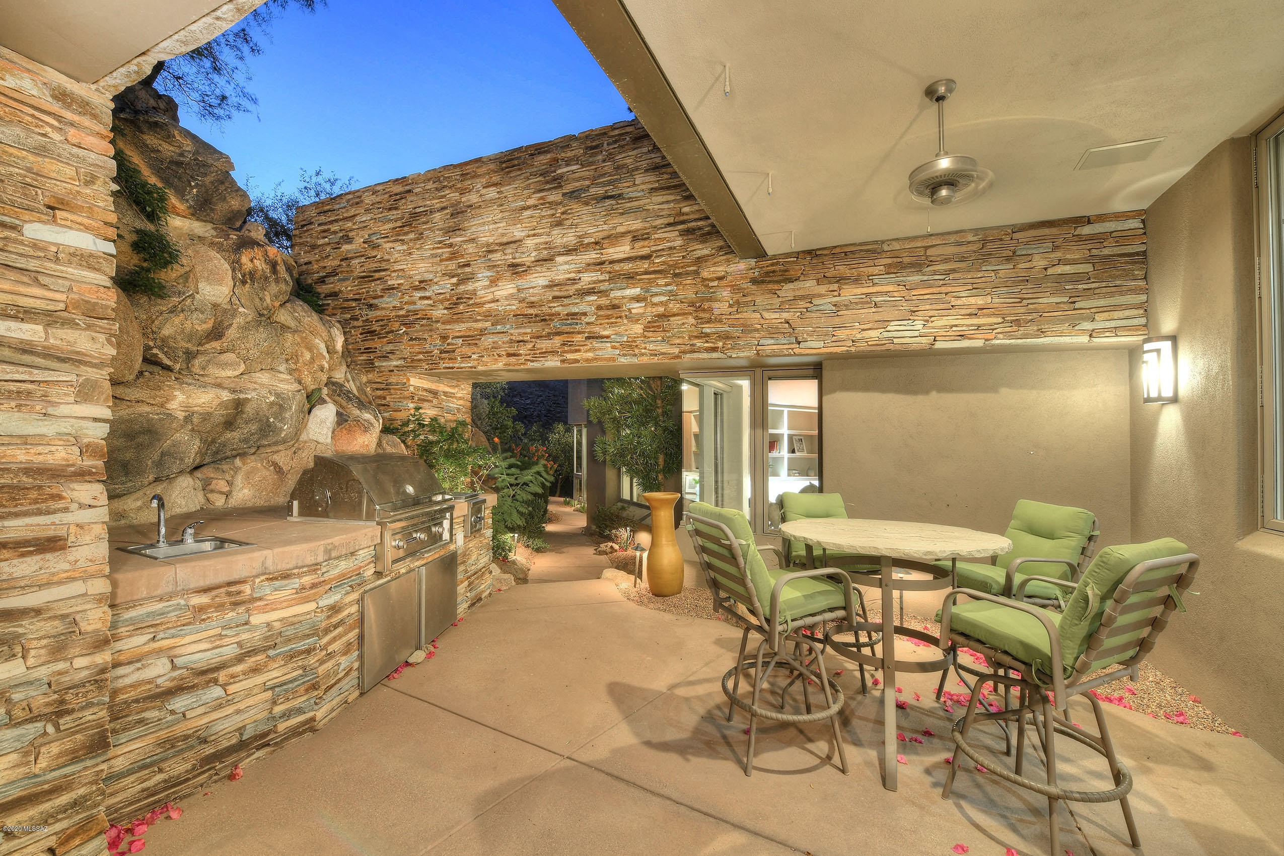 Canyon Pass At Dove Mountain(1-48) - Residential