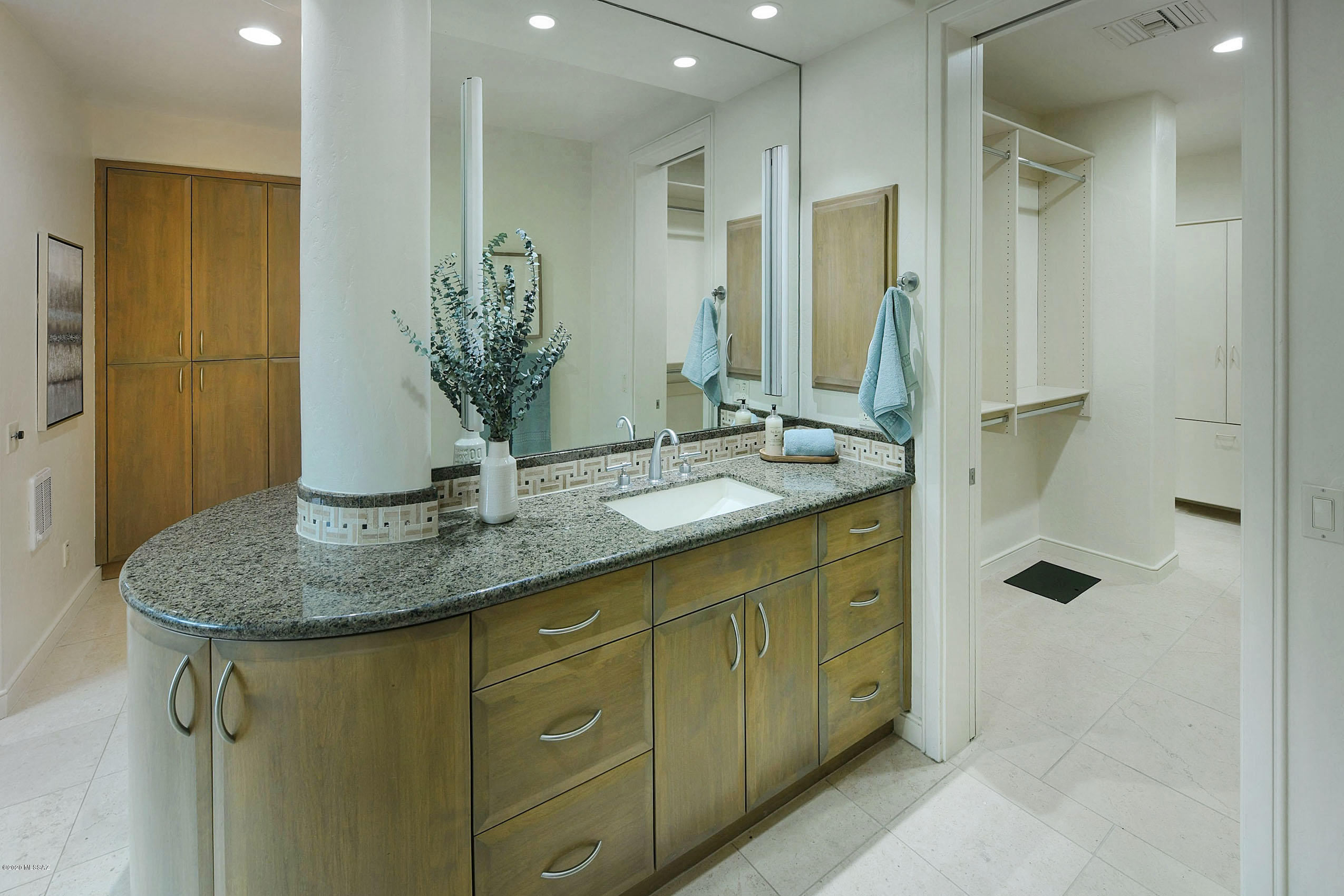 Canyon Pass At Dove Mountain(1-48) - Residential