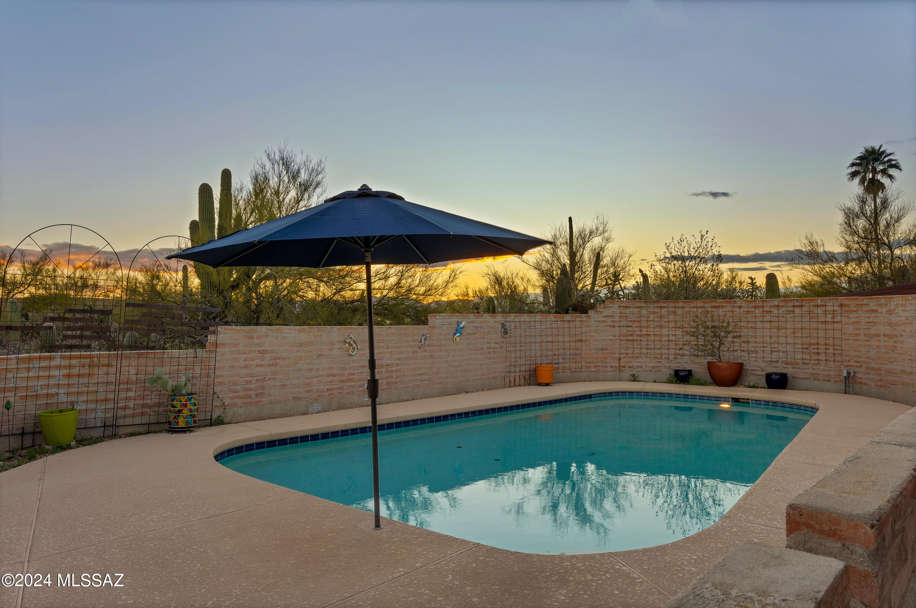 Catalina Foothills Estates NO. 7 - Residential