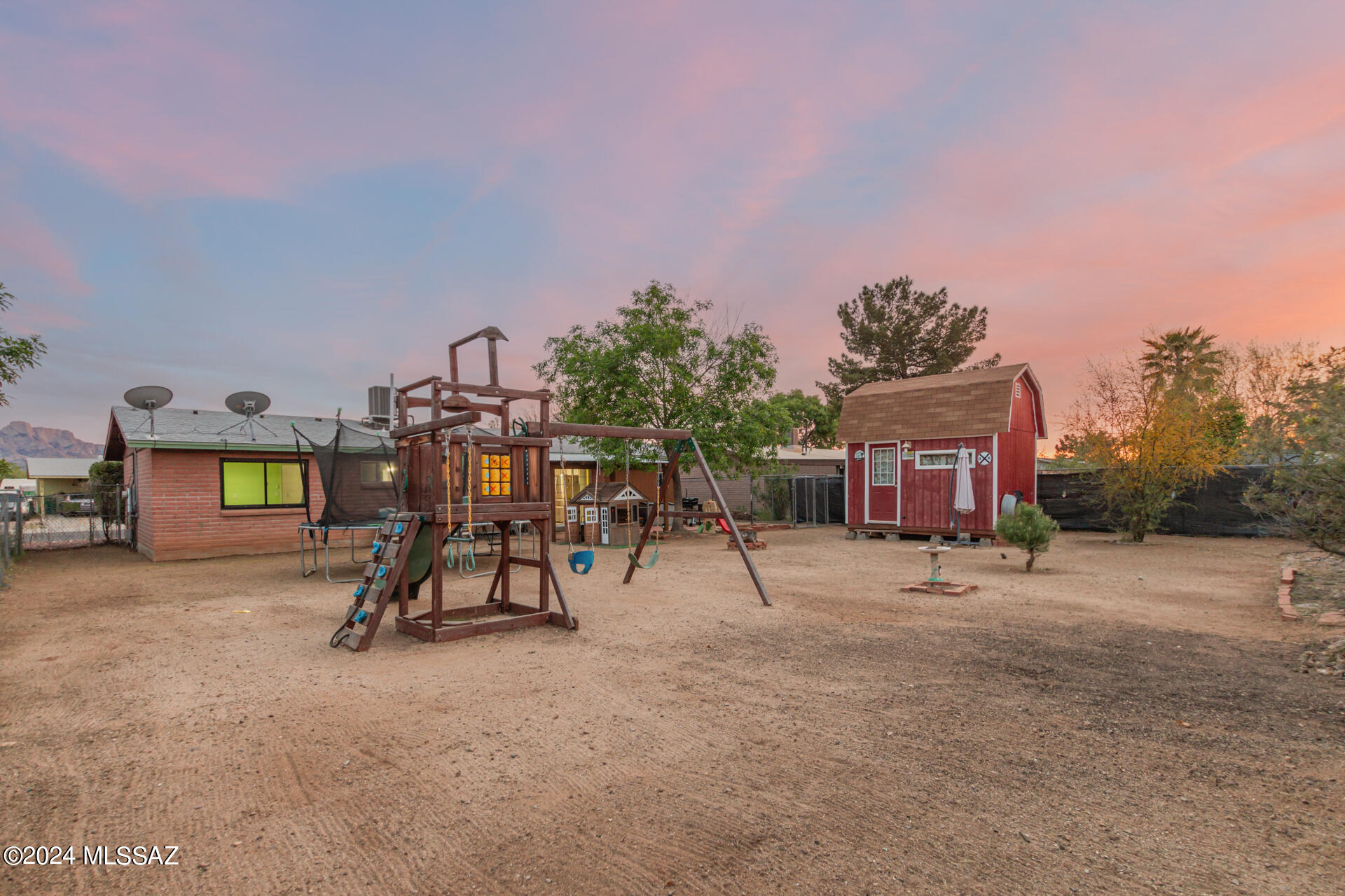 Twin Lakes (194-231) - Residential