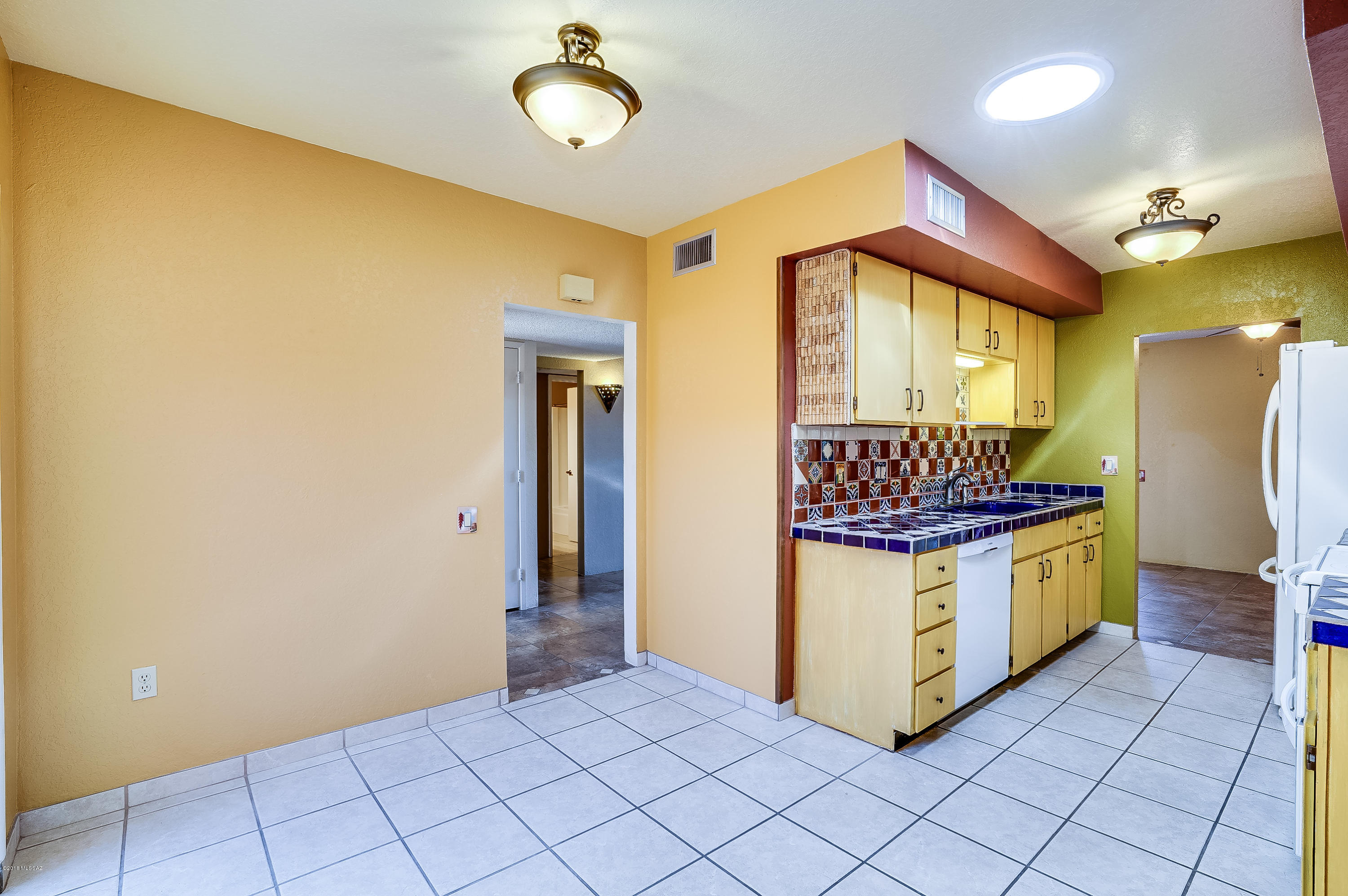 Green Valley Townhouses NO.7(186-385) - Residential