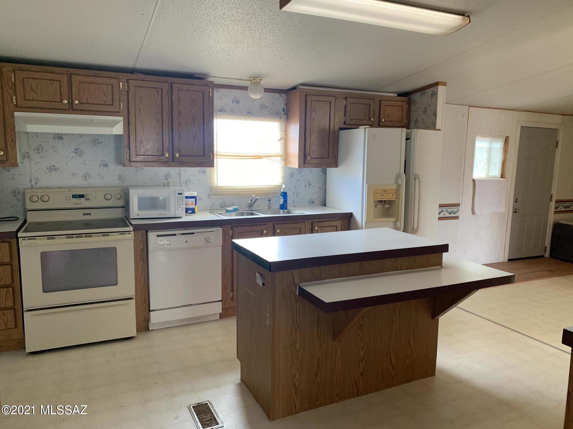 Arivaca Lake Est - Residential