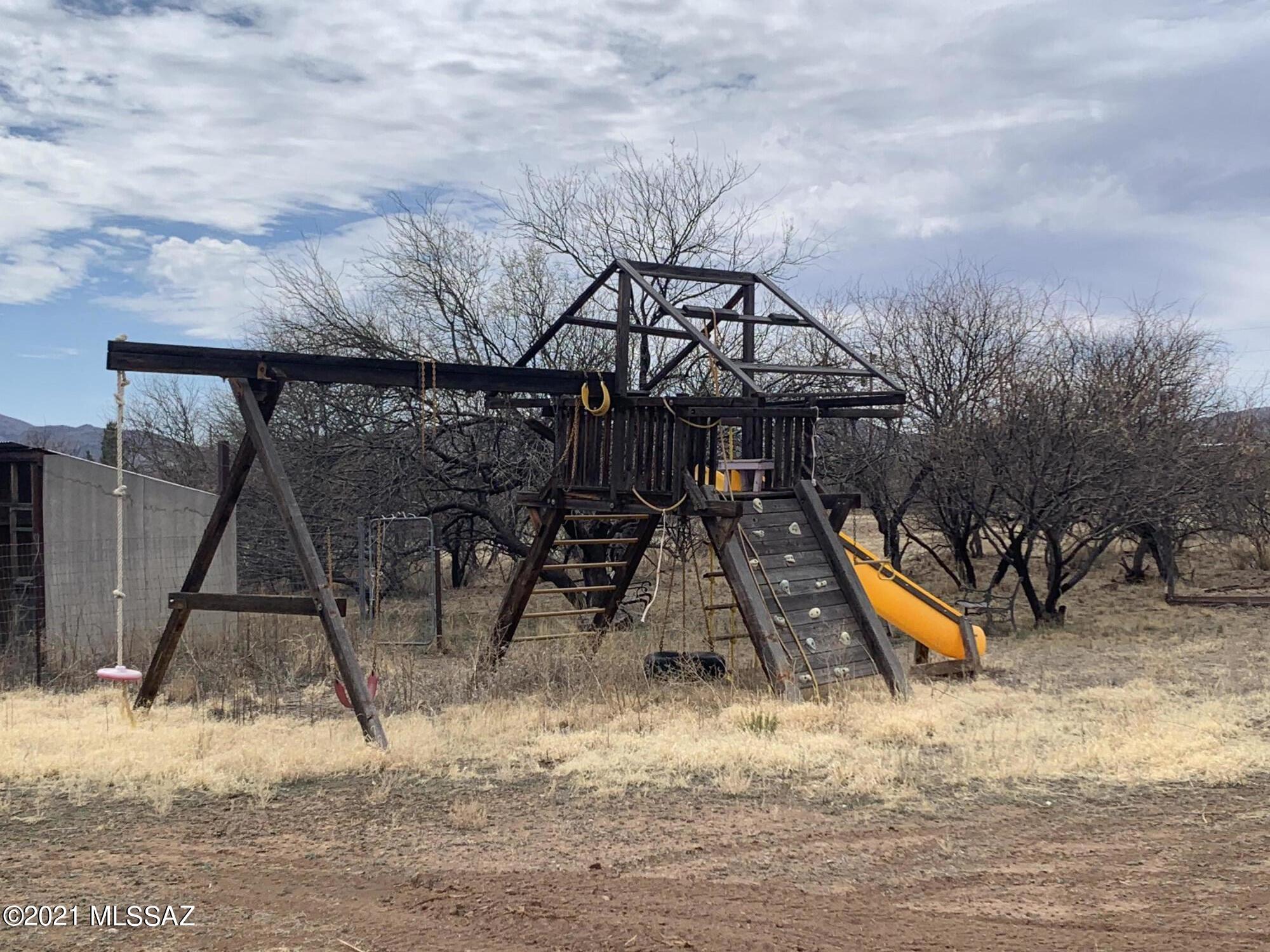 Arivaca Lake Est - Residential