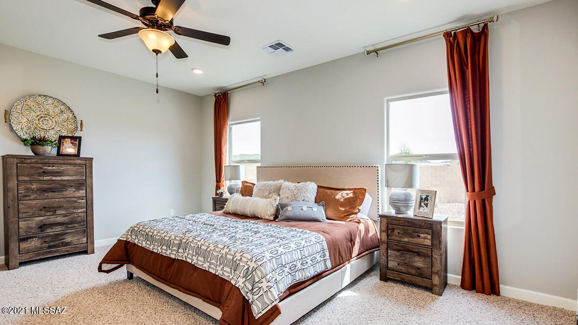 The Village at Barnett - Residential