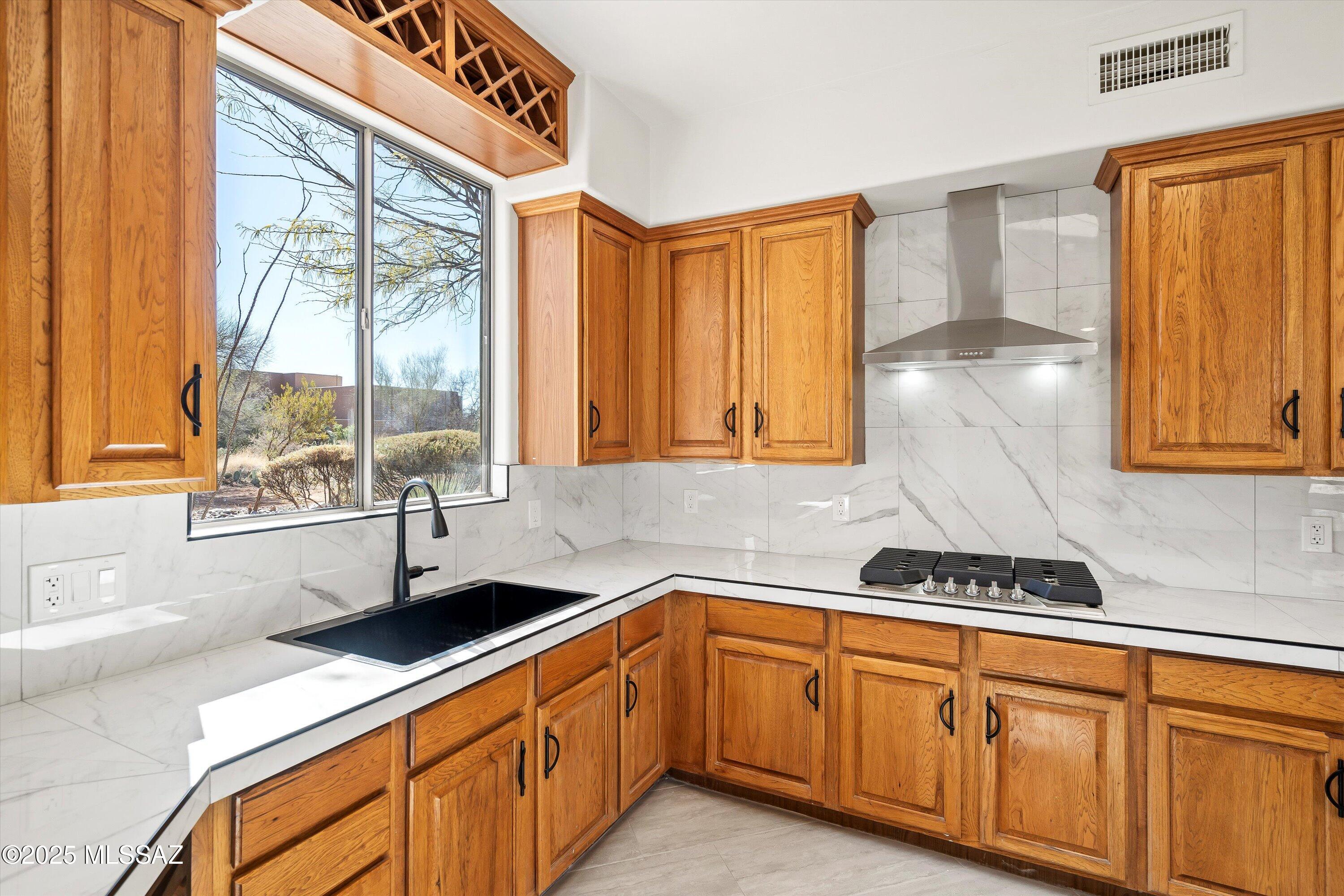 Coyote Creek (1-395) - Residential