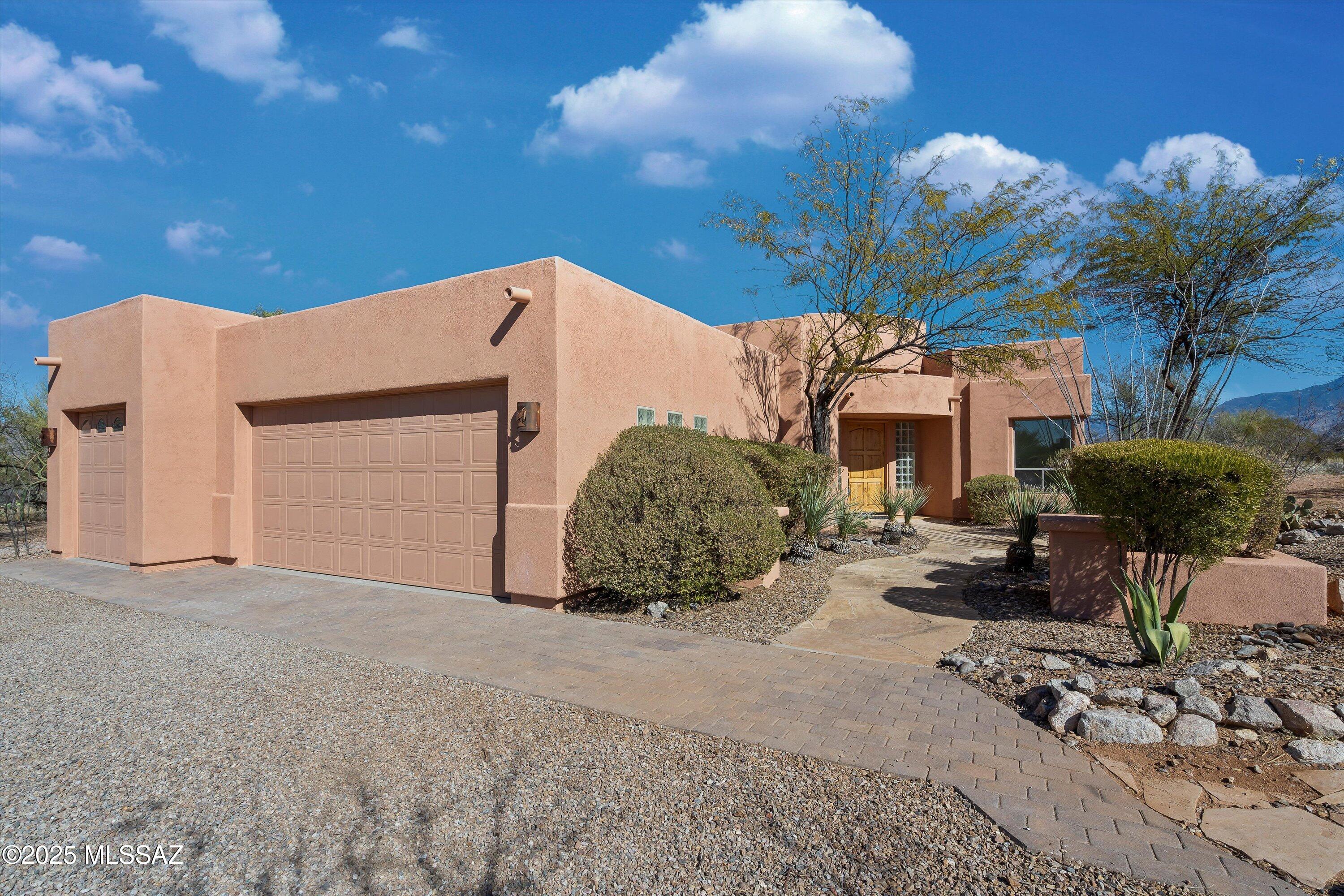 Coyote Creek (1-395) - Residential