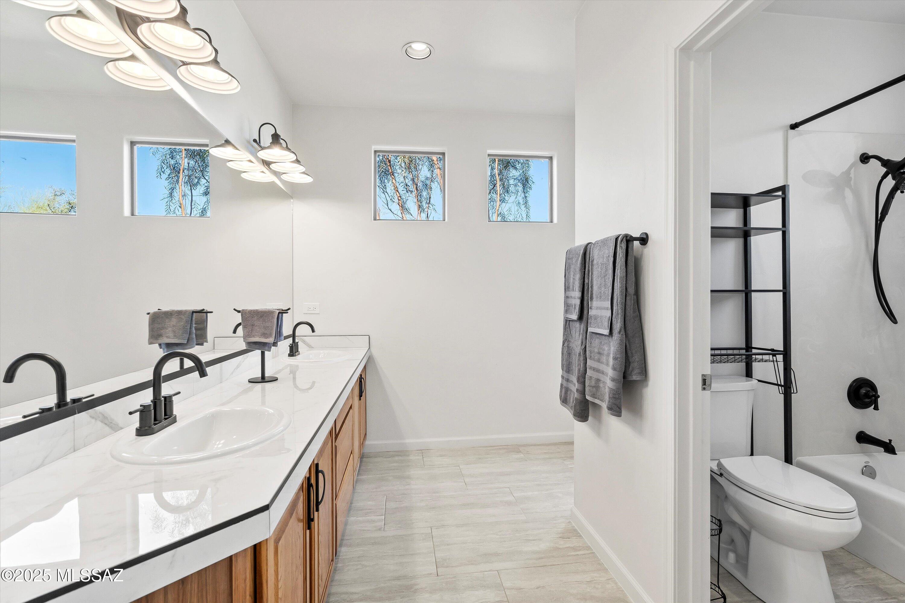 Coyote Creek (1-395) - Residential