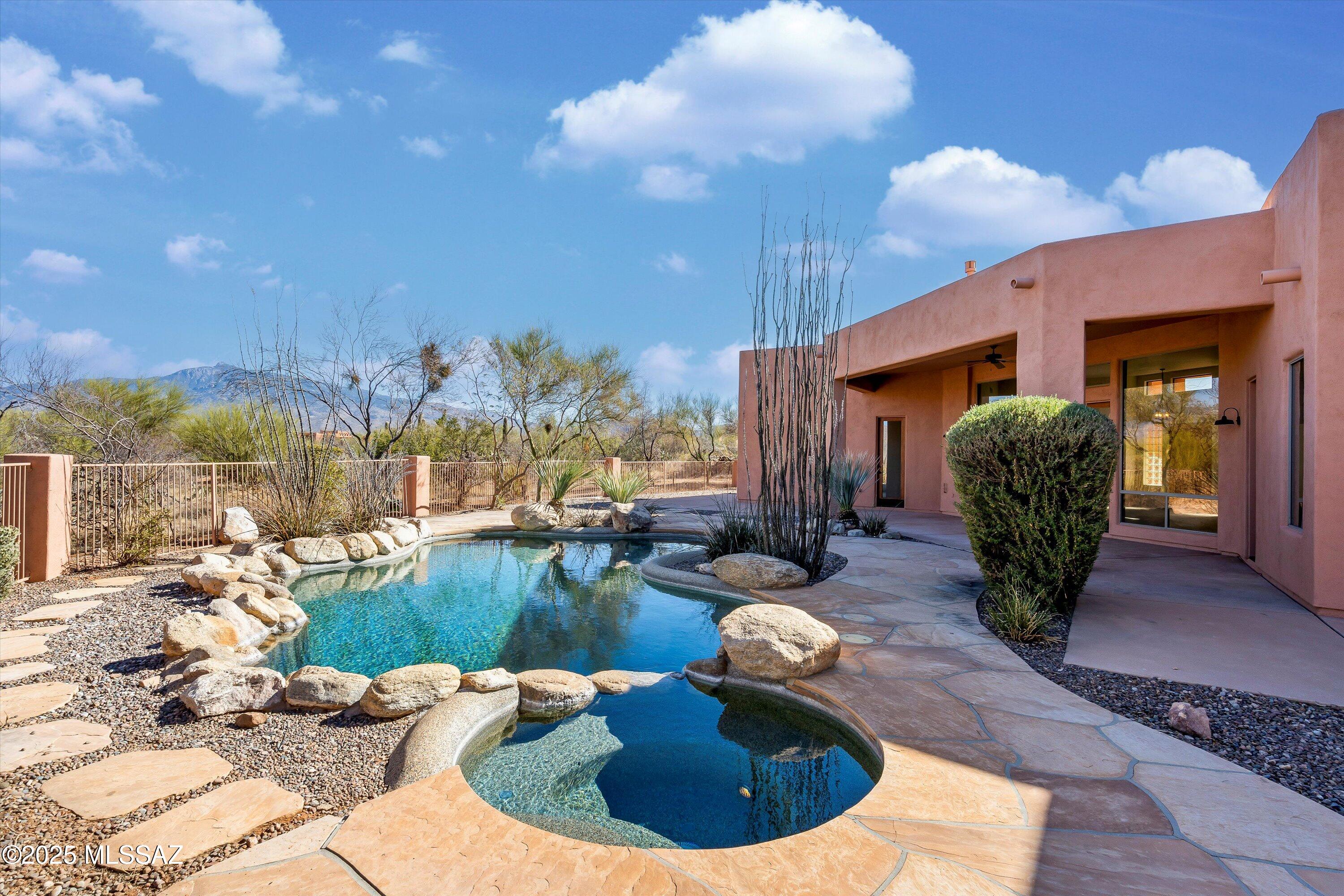 Coyote Creek (1-395) - Residential