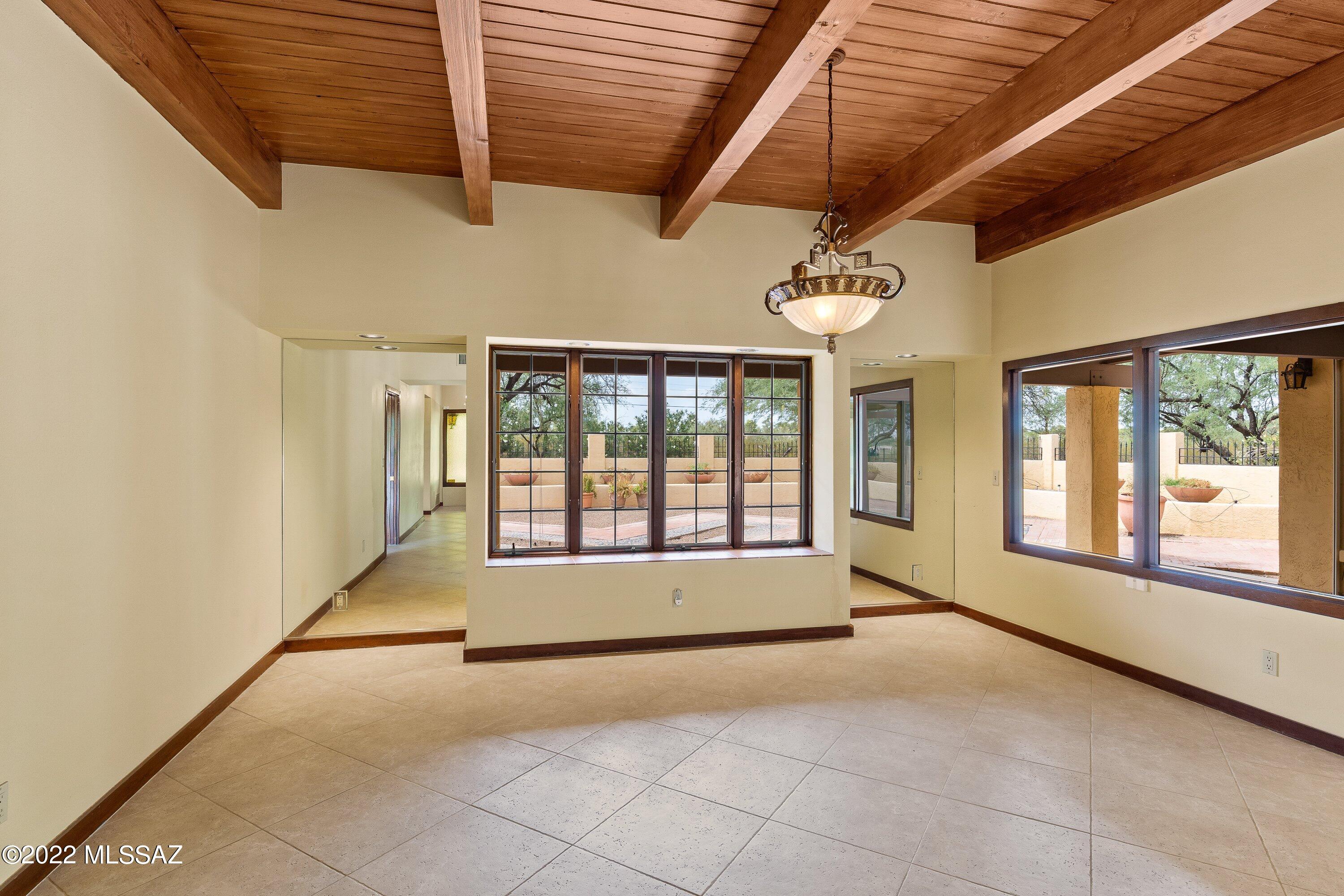 Country Club Estates NO. 1 - Residential