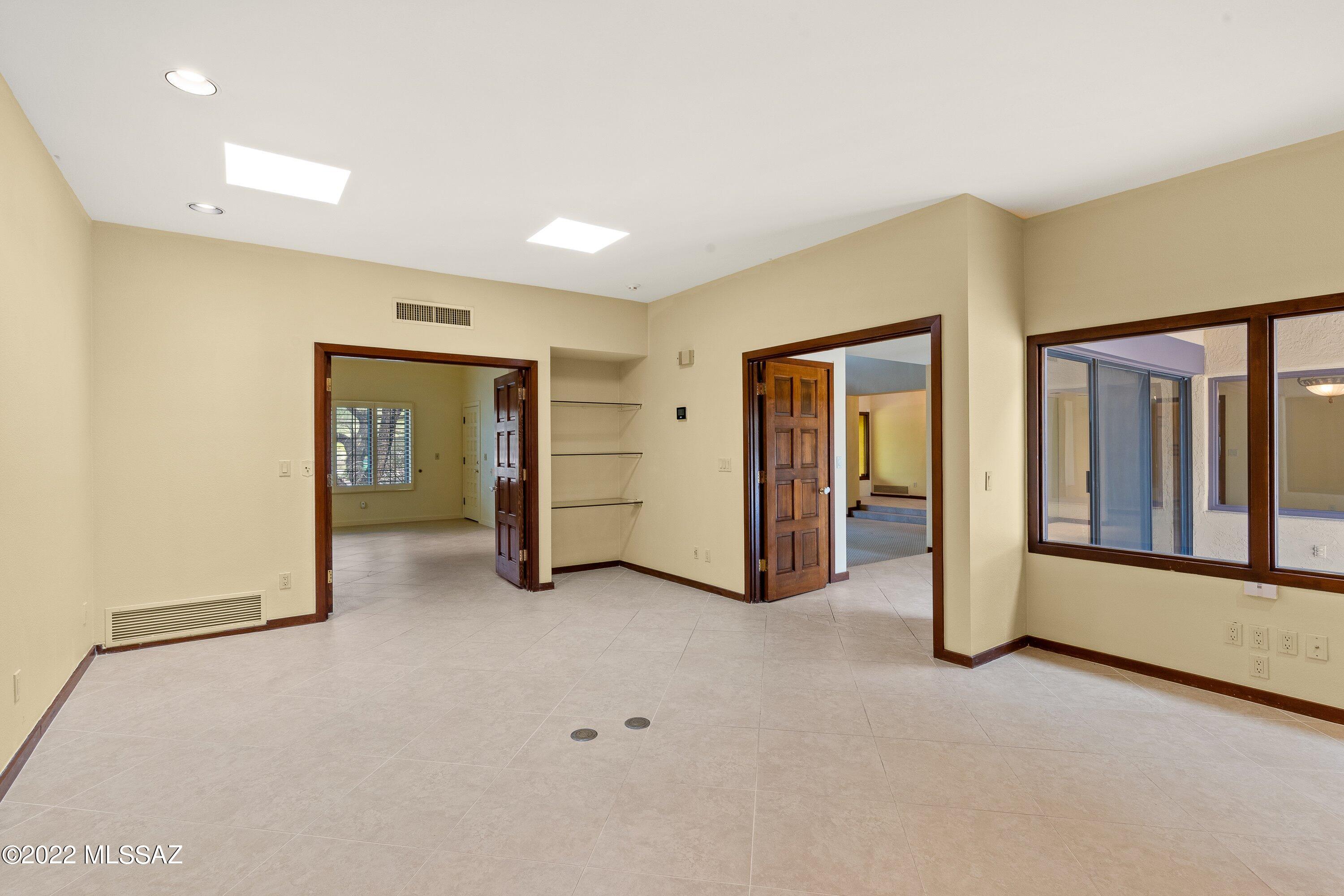 Country Club Estates NO. 1 - Residential