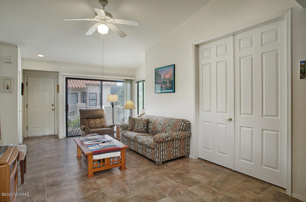 Condos At La Paloma (The) - Residential