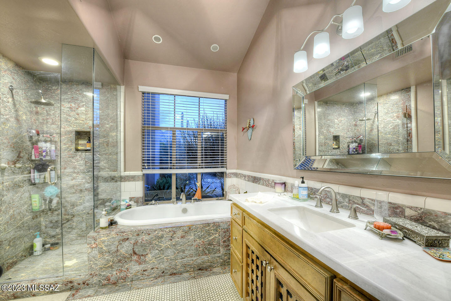 Catalina Foothills Estates NO. 3 - Residential