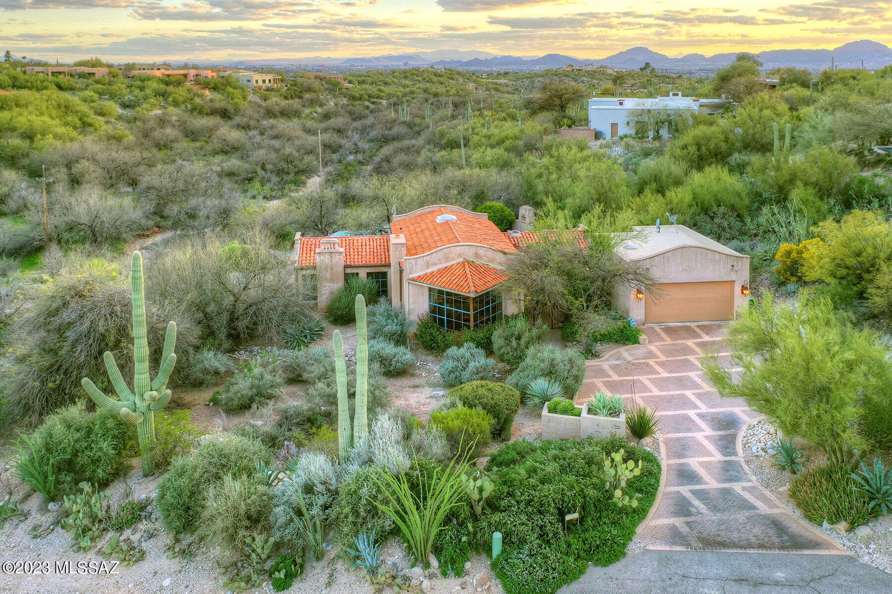 Catalina Foothills Estates NO. 3 - Residential