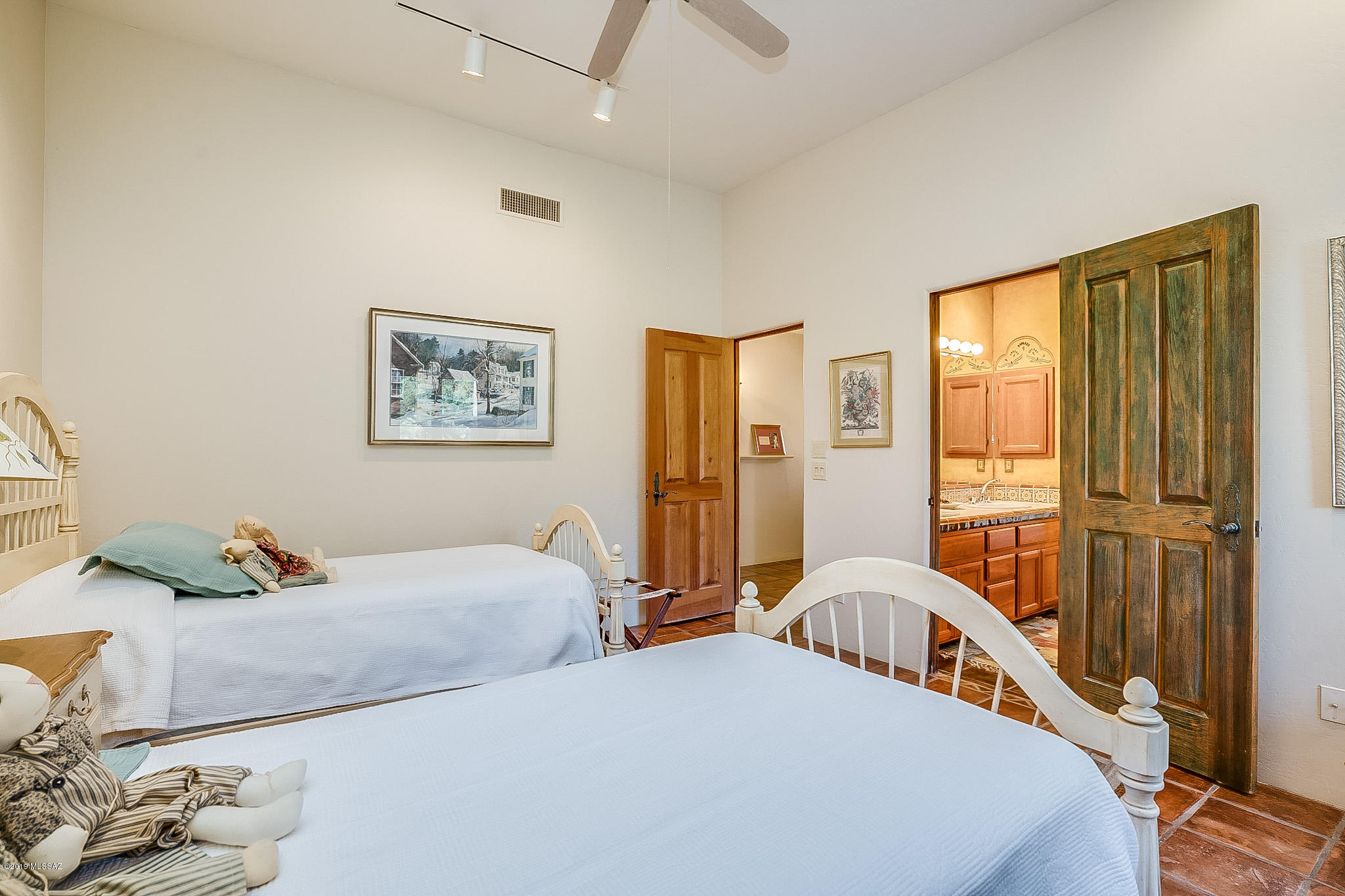 Shadow Ridge North (1-41) - Residential