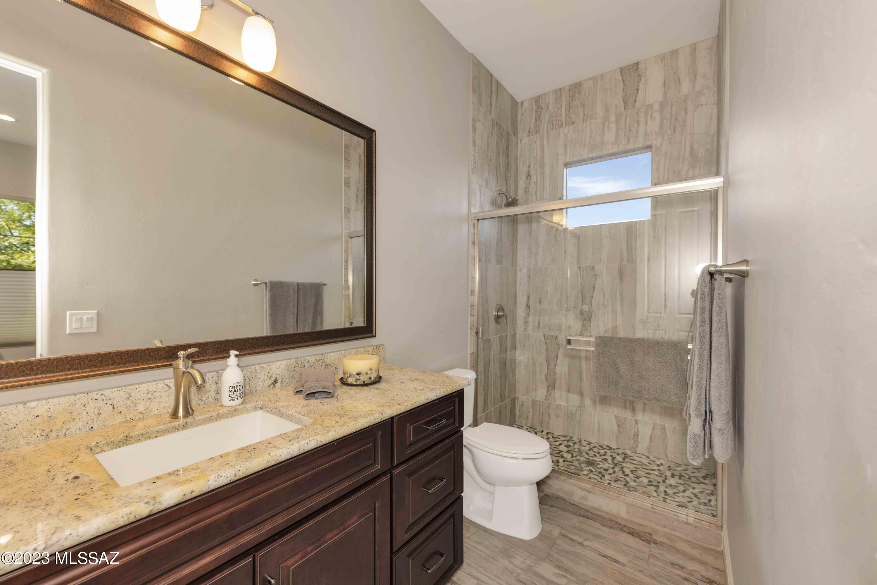 The Enclave At Stone Canyon V - Residential