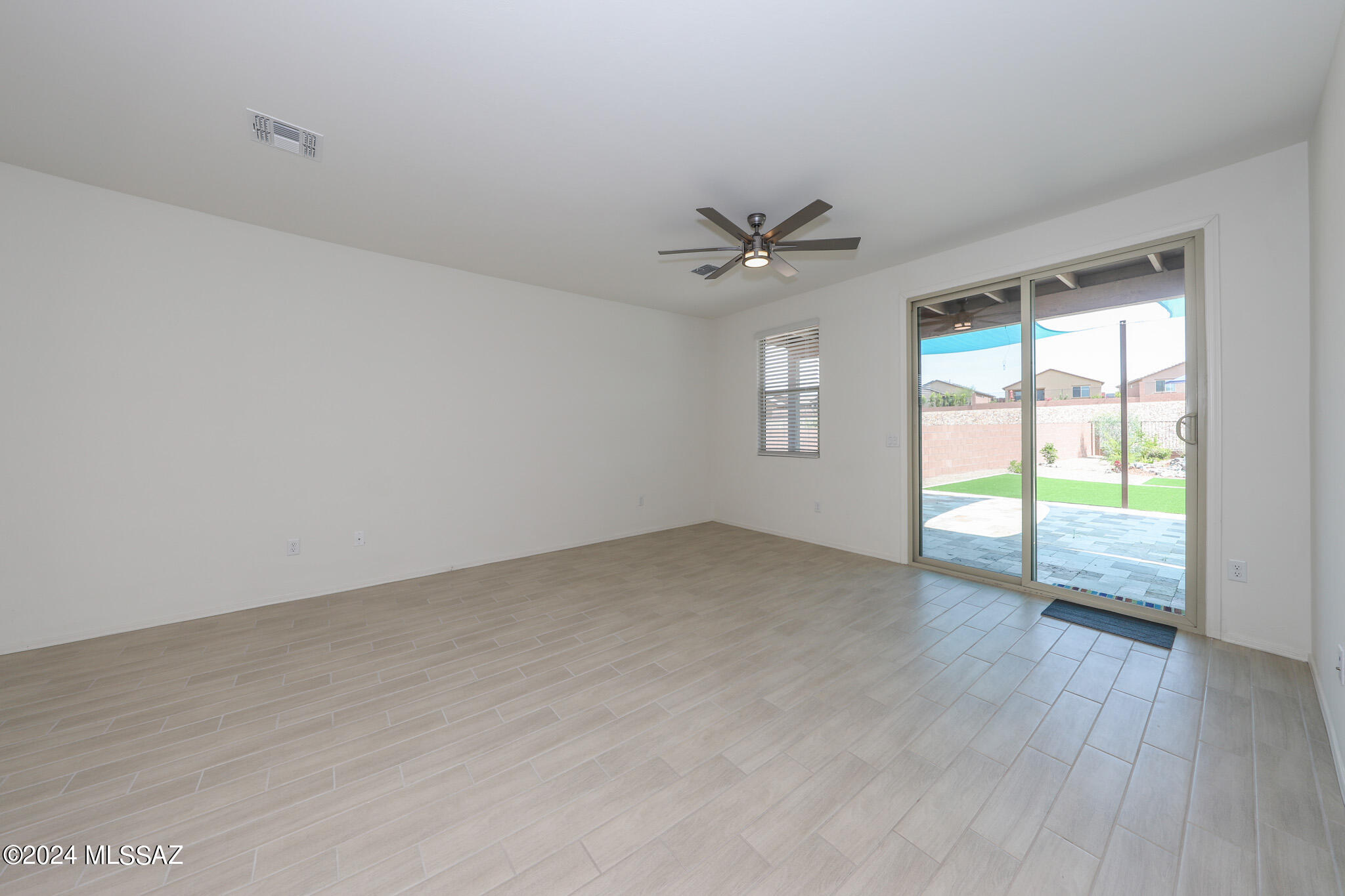 De Anza - Residential Lease