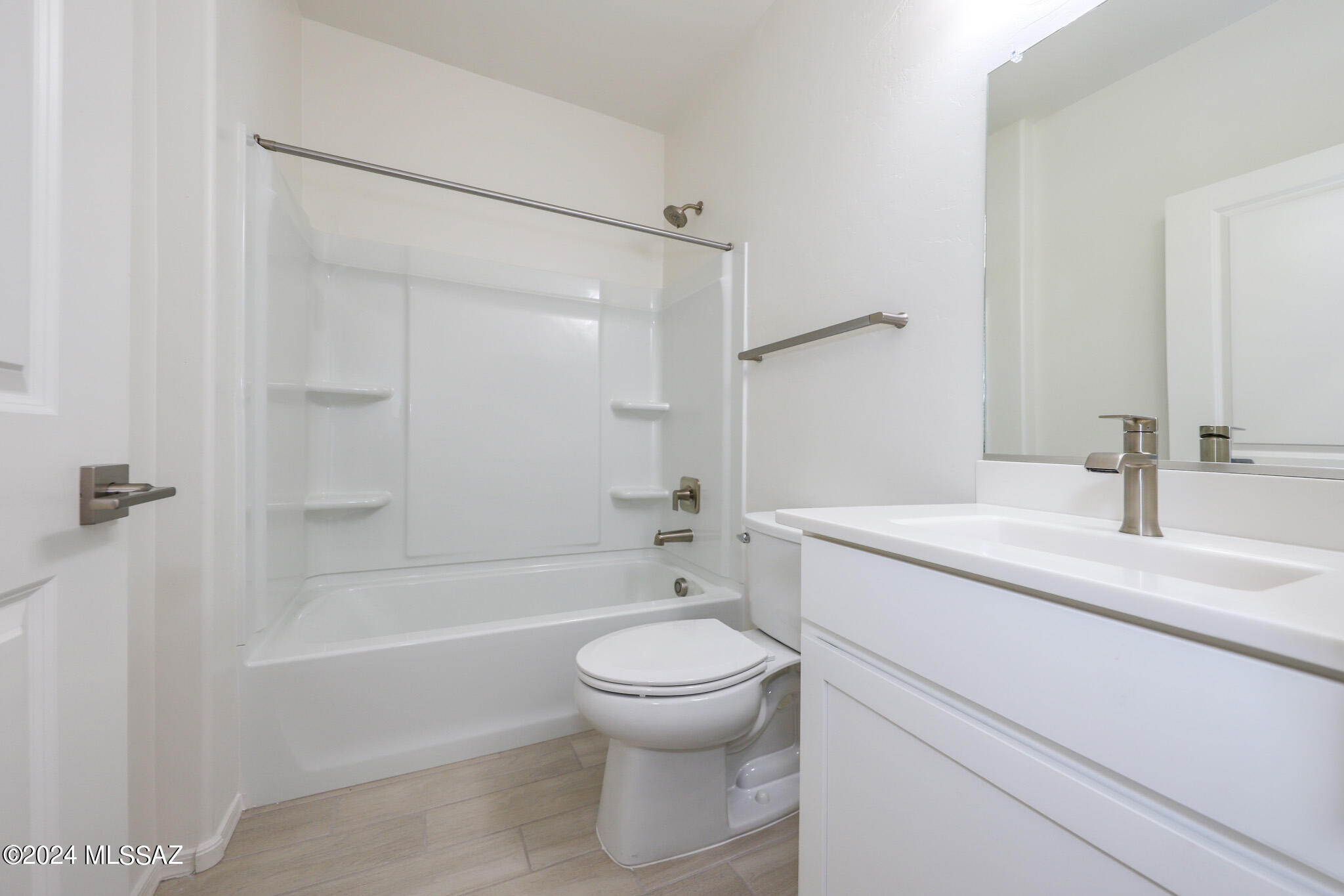 De Anza - Residential Lease
