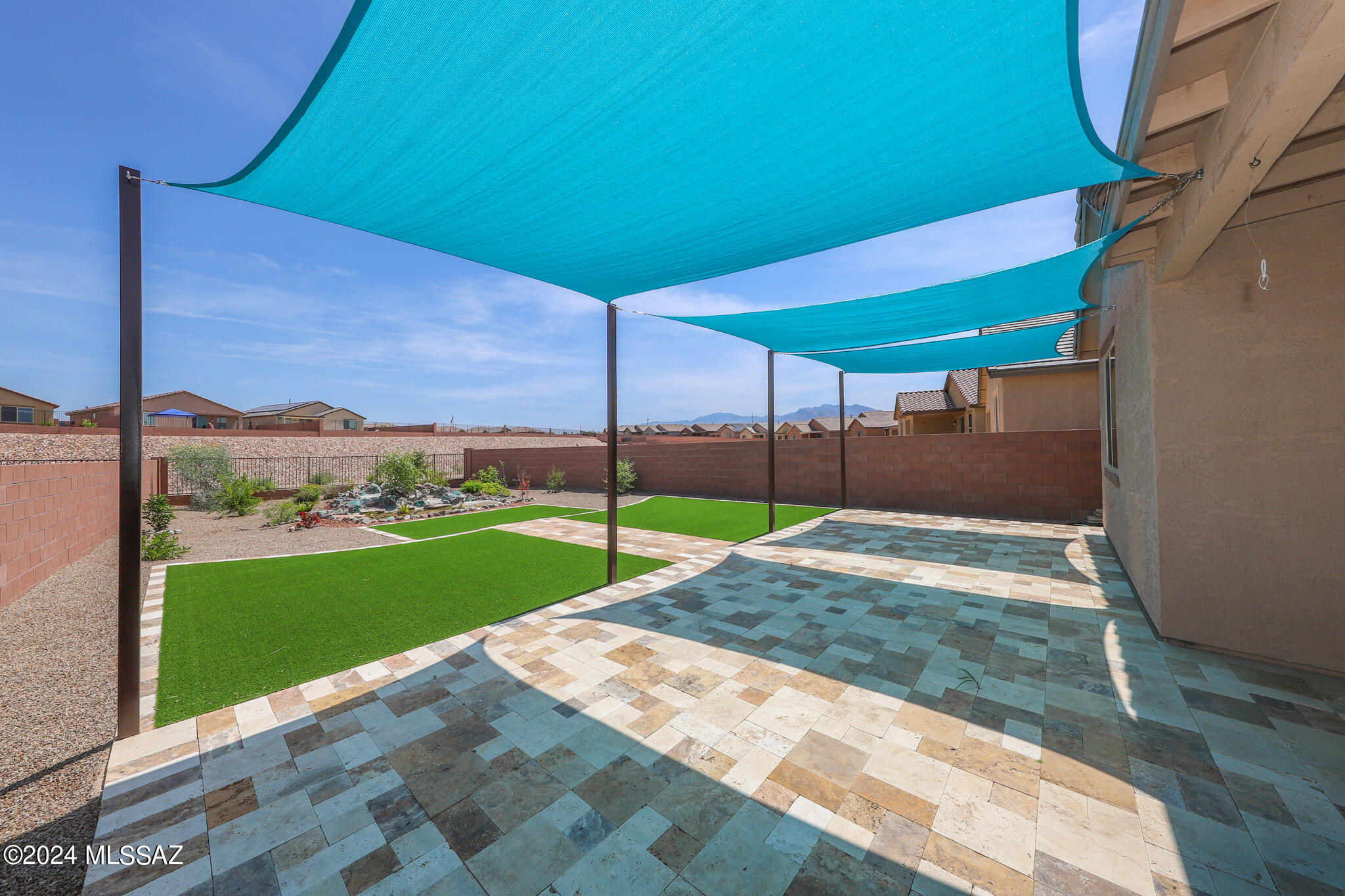 De Anza - Residential Lease