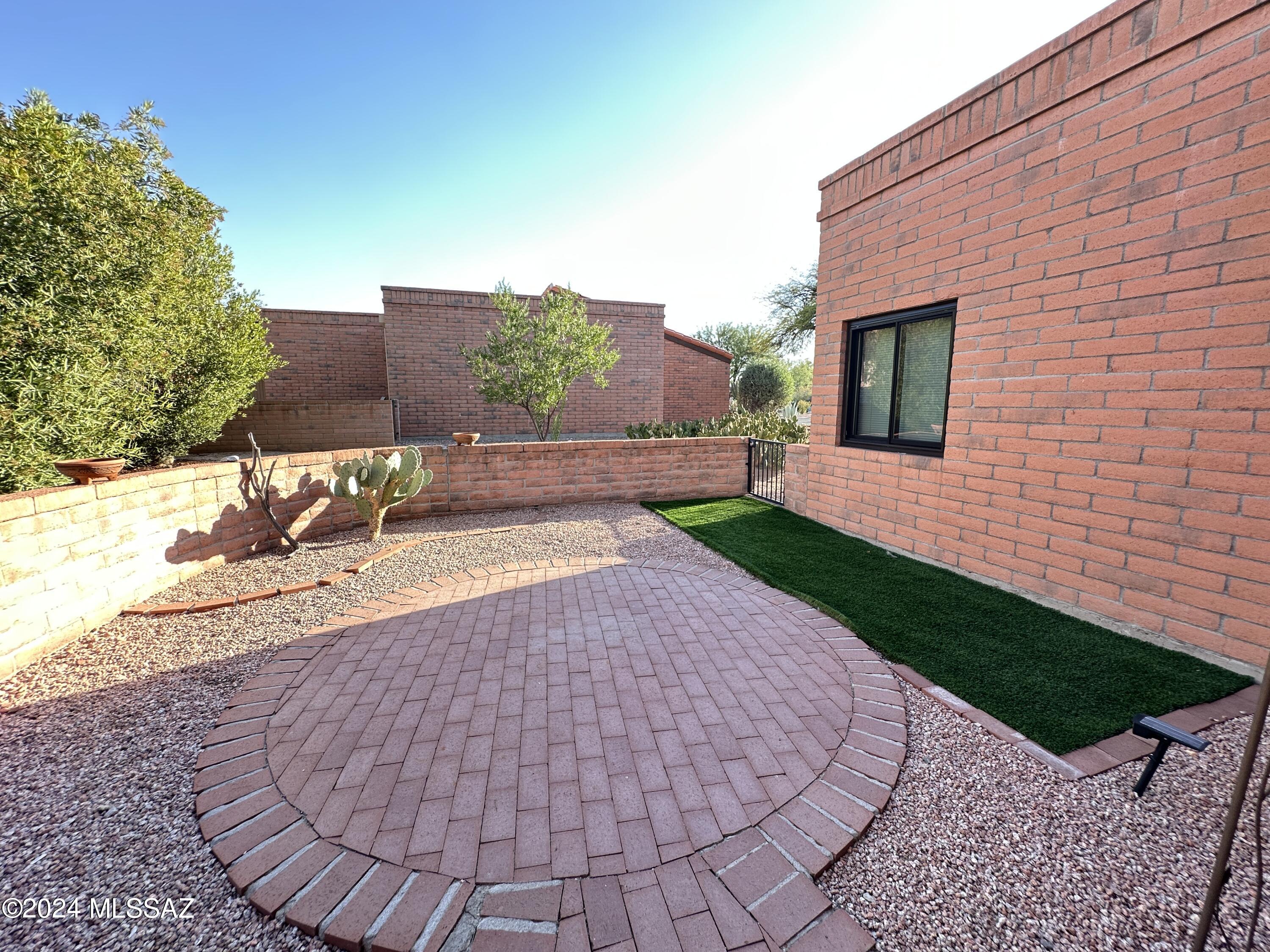 La Cholla Hills(1-313) - Residential Lease