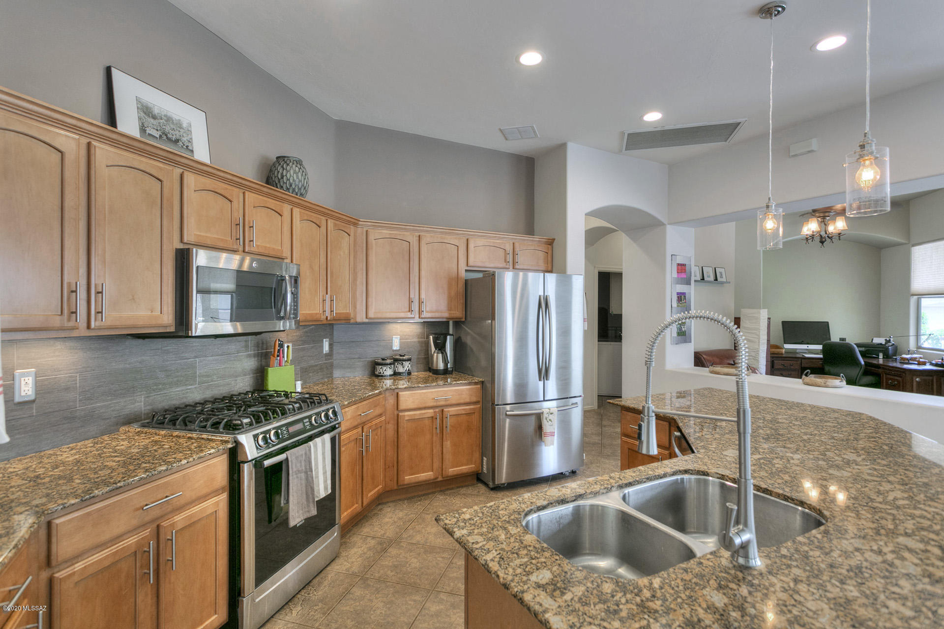 Encanto Del Lago (1-82) - Residential