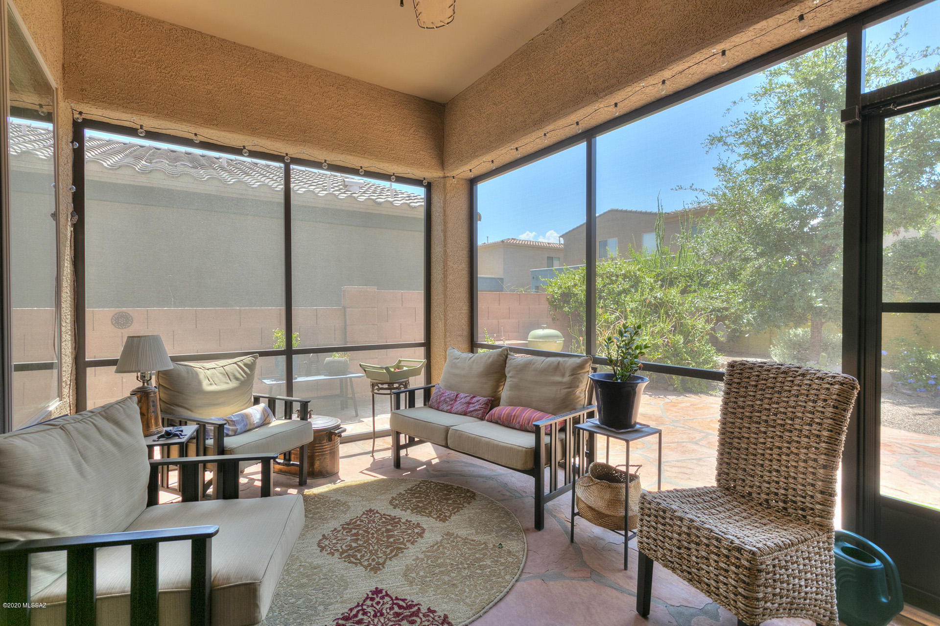 Encanto Del Lago (1-82) - Residential