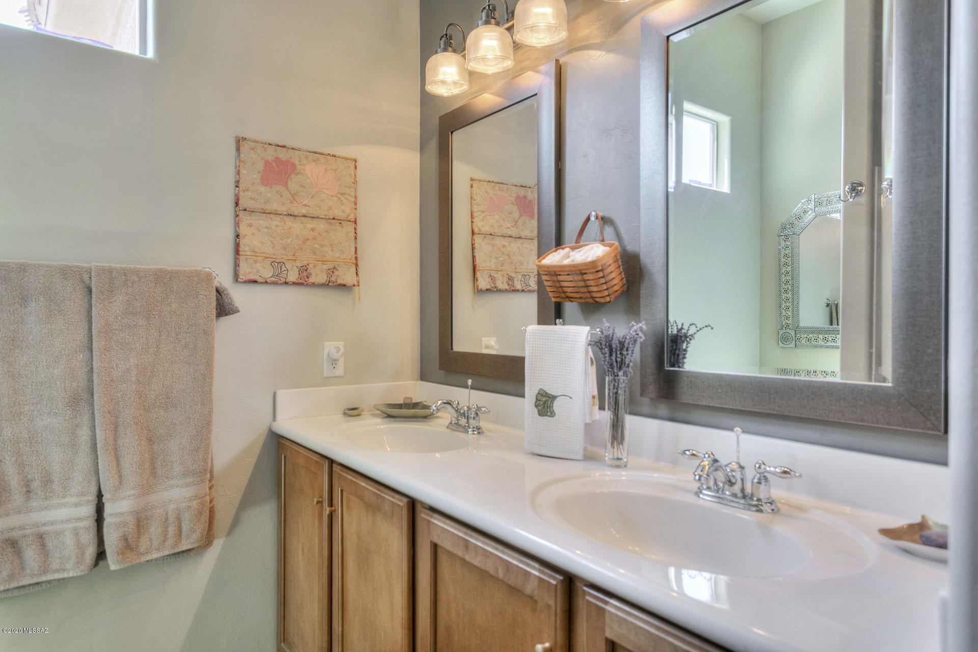Encanto Del Lago (1-82) - Residential