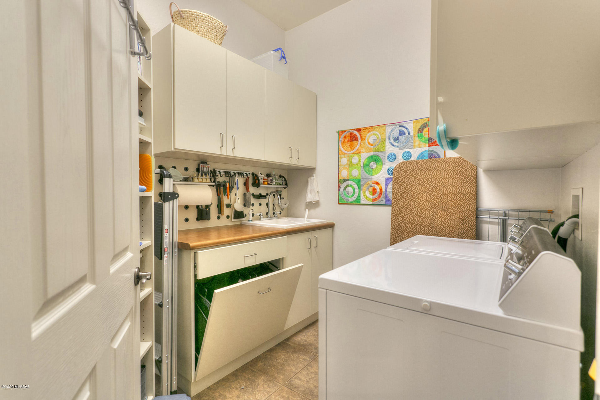 Encanto Del Lago (1-82) - Residential