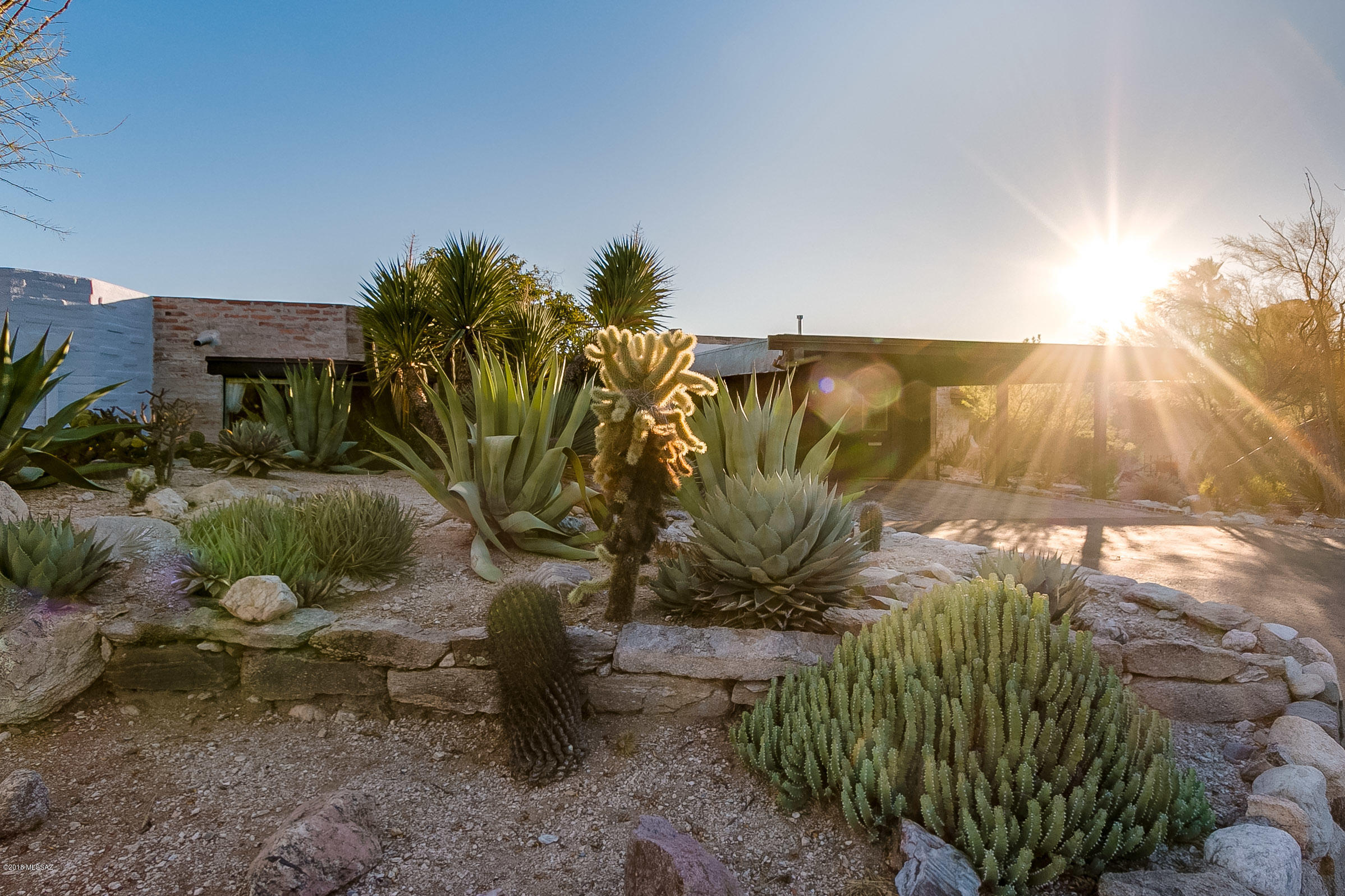 Catalina Foothills Estates 6 Th - Residential